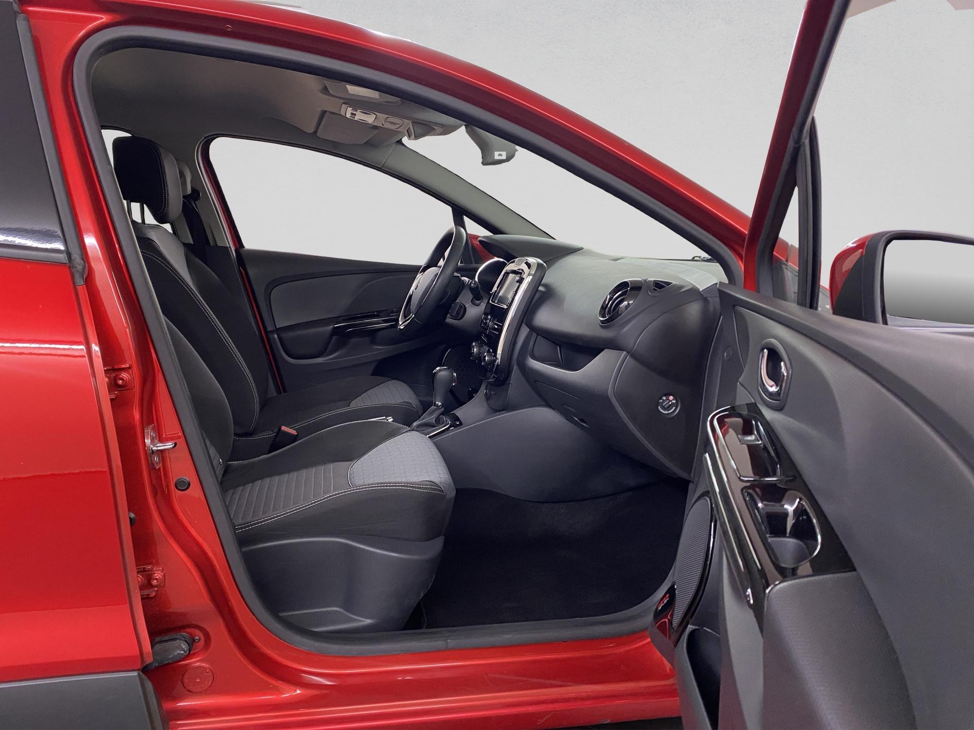 RENAULT Clio 1.2 16V T Intens EDC-image-20