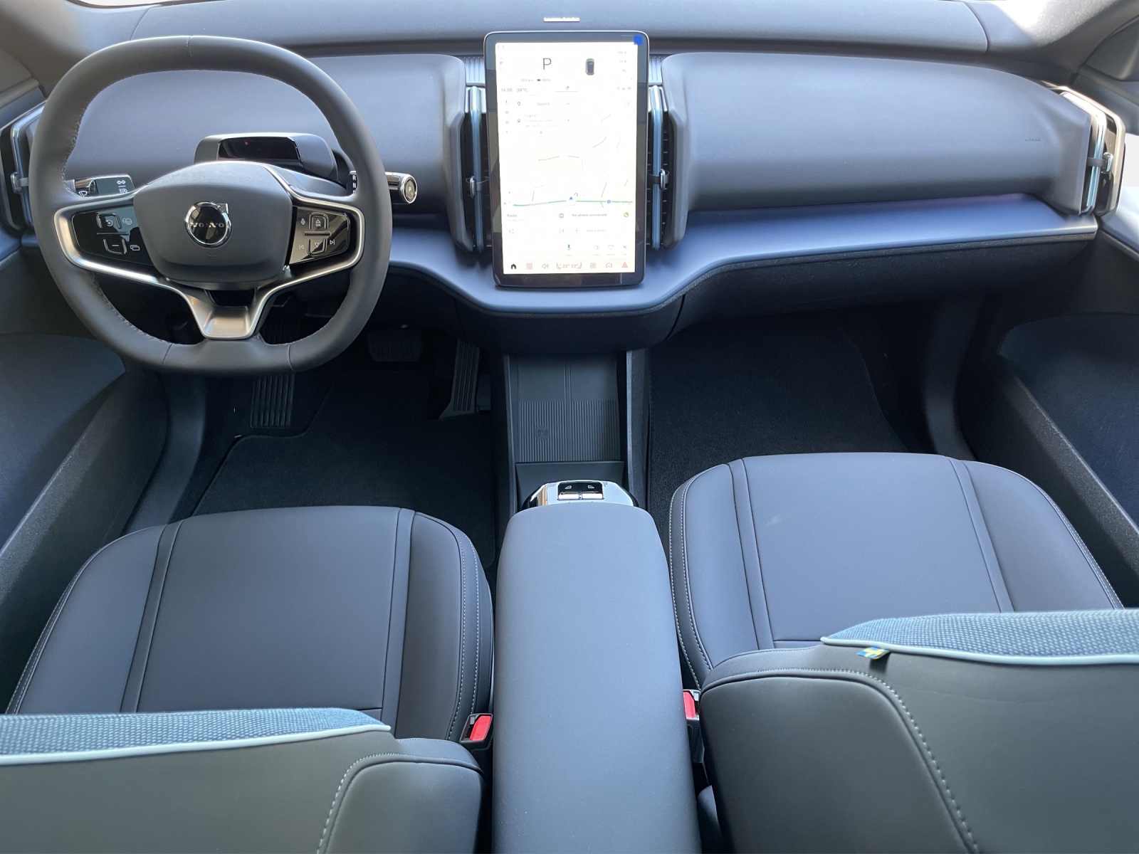 VOLVO EX 30 CC E60 Twin Performance AWD-image-10