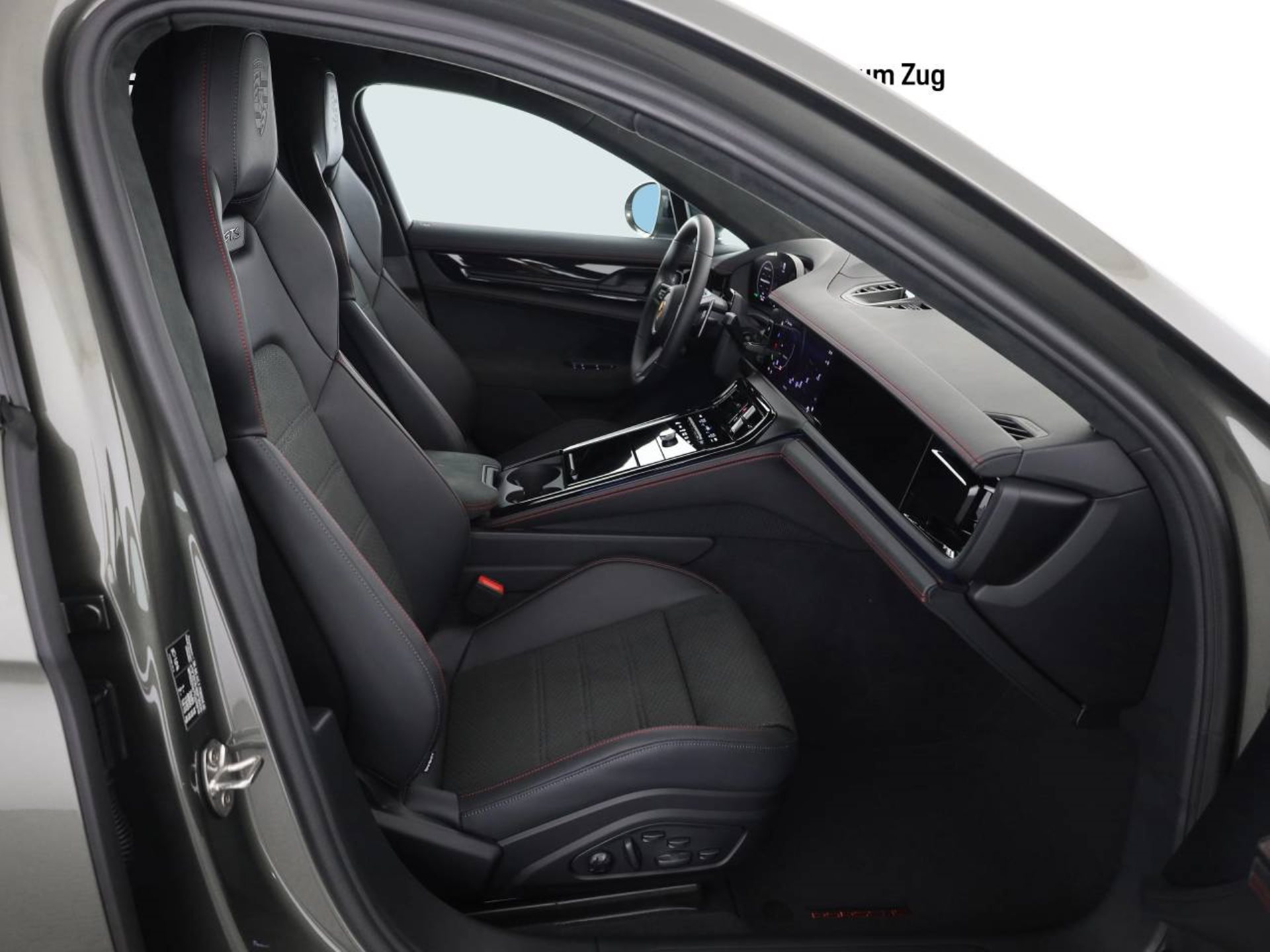 PORSCHE Panamera GTS-image-9