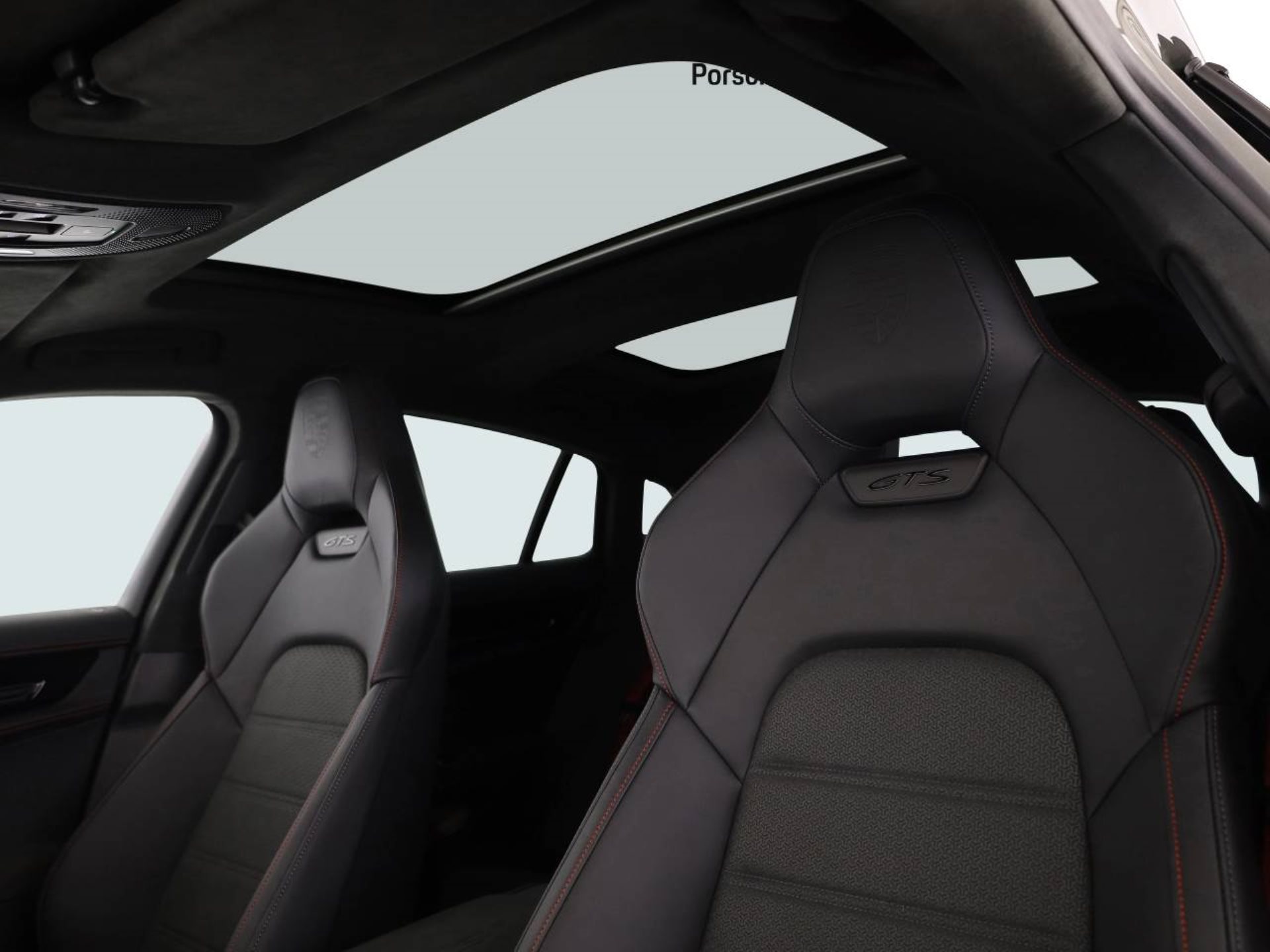 PORSCHE Panamera GTS-image-10