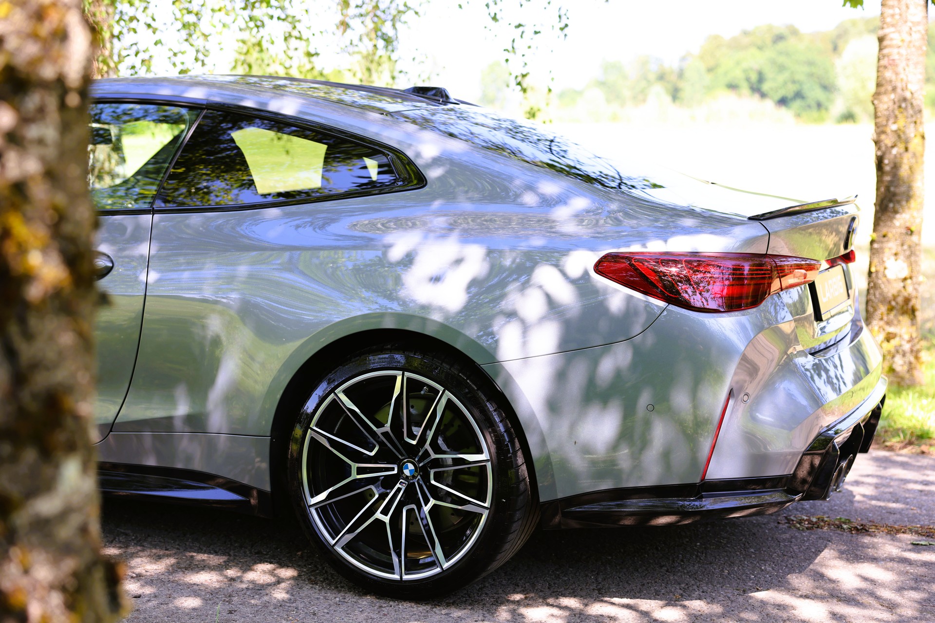 BMW M4 Coupé Competition LCI2 *Skyscraper grau* *Innovationspaket II* *Sitzbelüftung* *Werksgarantie bis 05/2028*-image-7