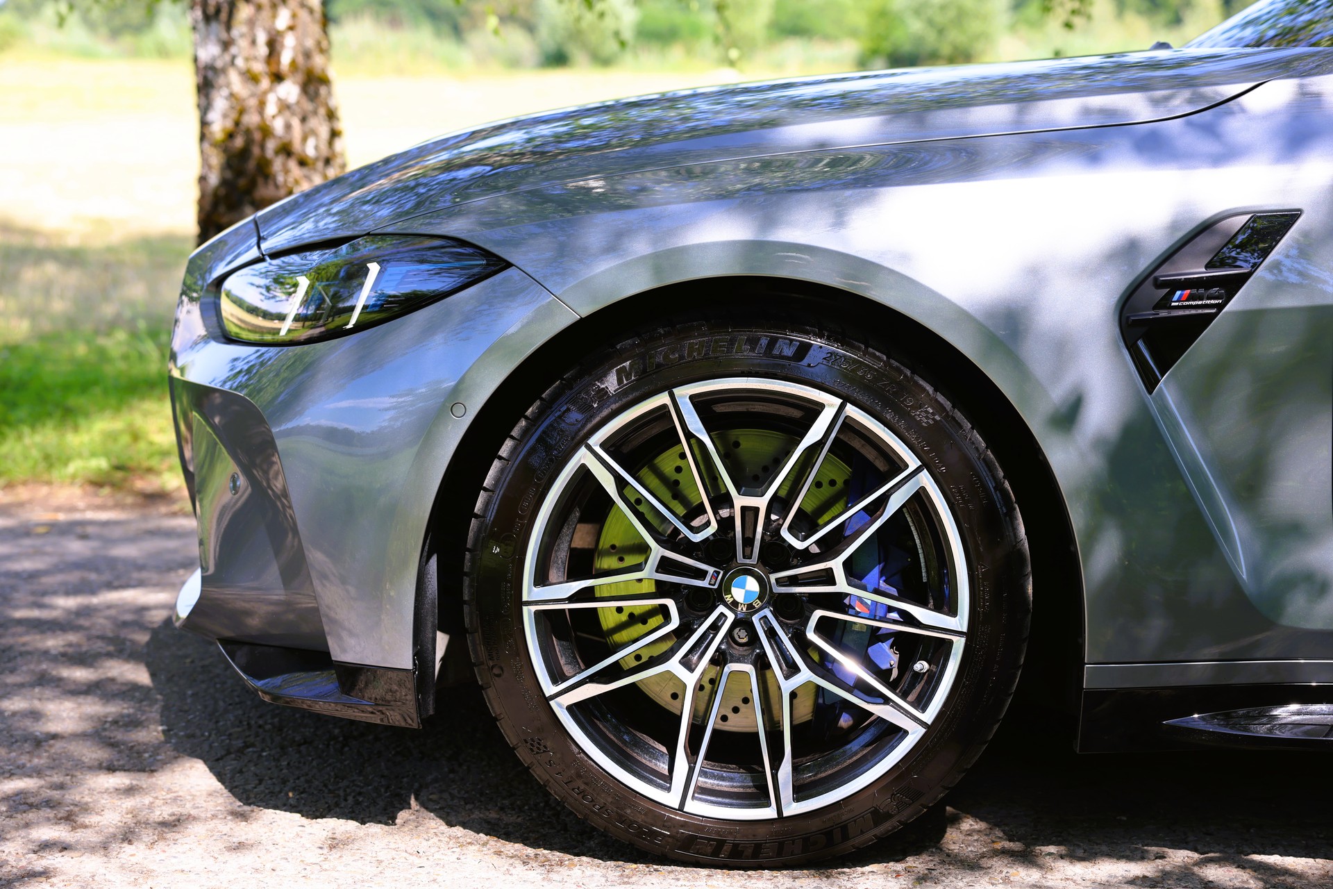 BMW M4 Coupé Competition LCI2 *Skyscraper grau* *Innovationspaket II* *Sitzbelüftung* *Werksgarantie bis 05/2028*-image-6