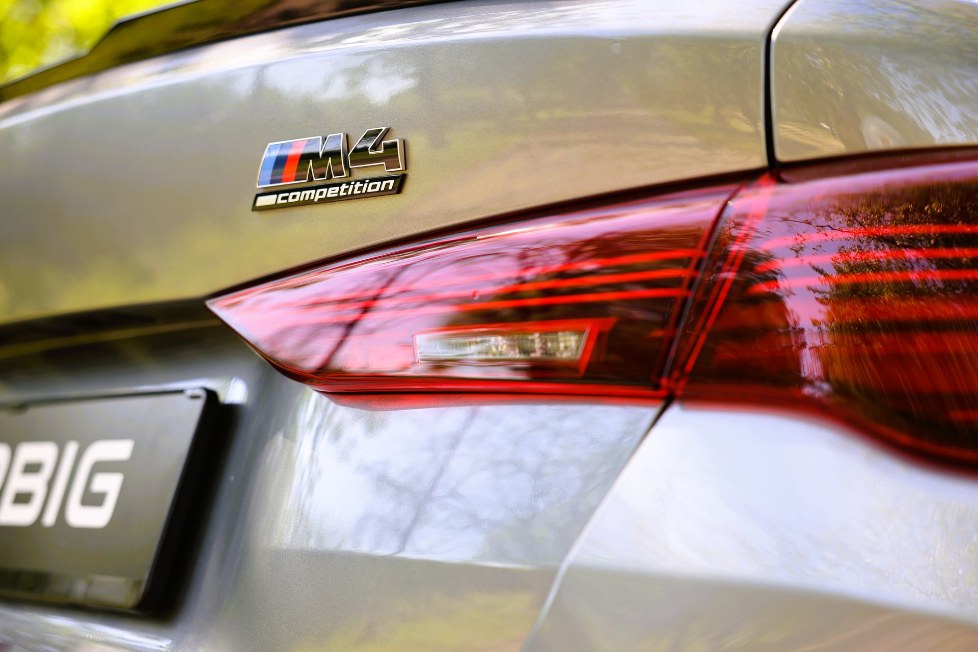 BMW M4 Coupé Competition LCI2 *Skyscraper grau* *Innovationspaket II* *Sitzbelüftung* *Werksgarantie bis 05/2028*-image-10