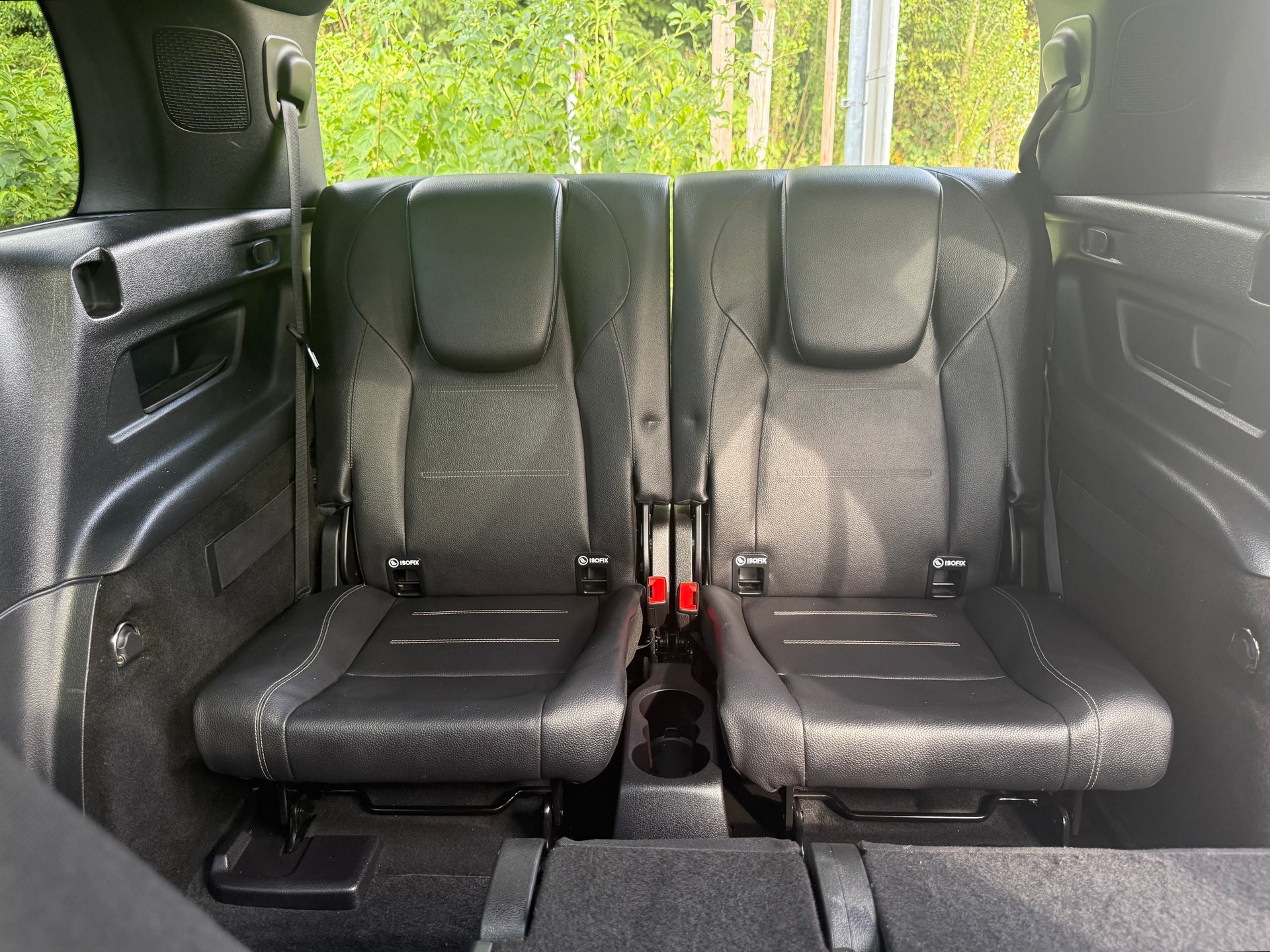 MERCEDES-BENZ GLB 250 AMG Line 4 MATIC 8G-Tronic-image-15