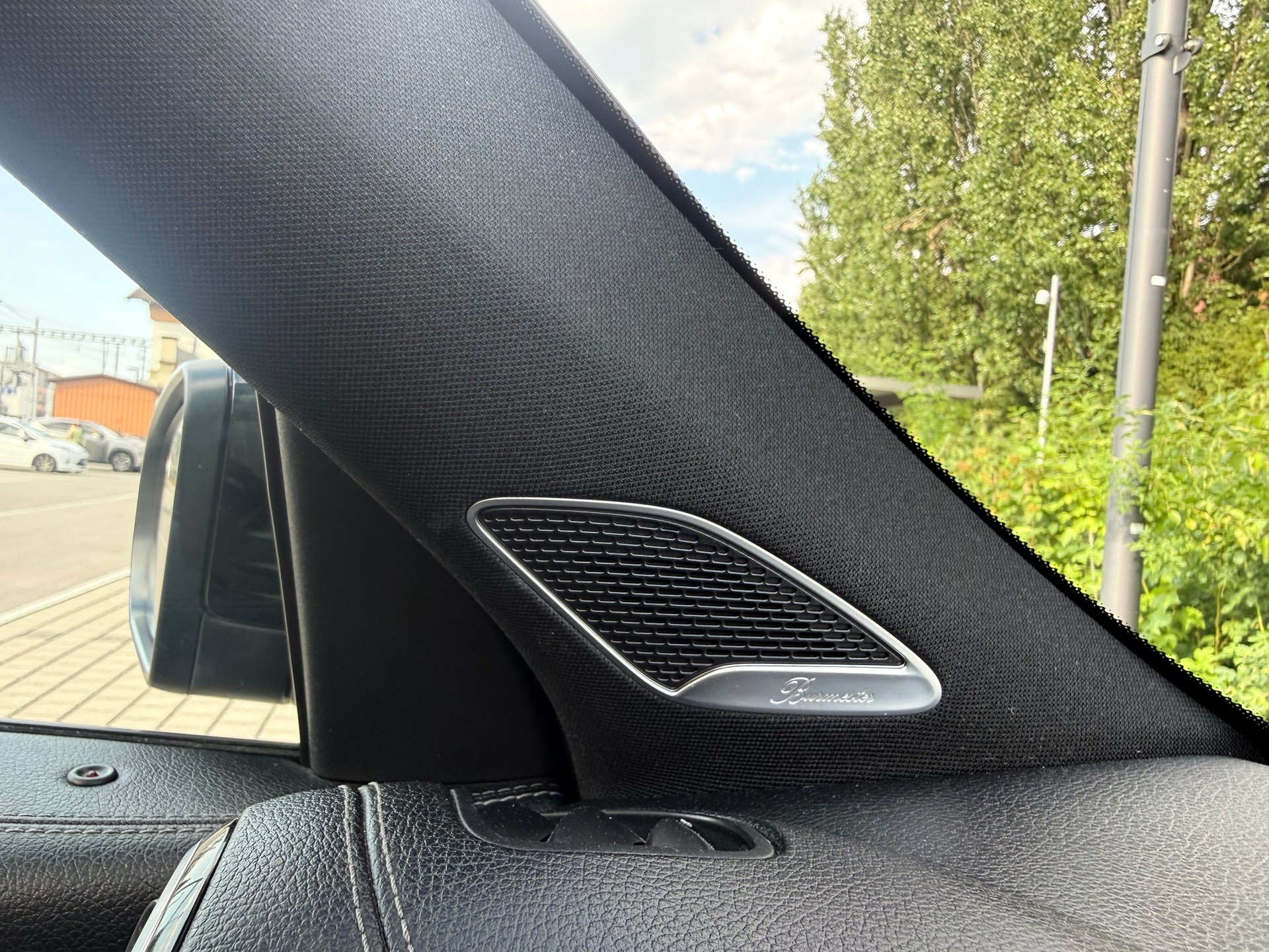 MERCEDES-BENZ GLB 250 AMG Line 4 MATIC 8G-Tronic-image-10