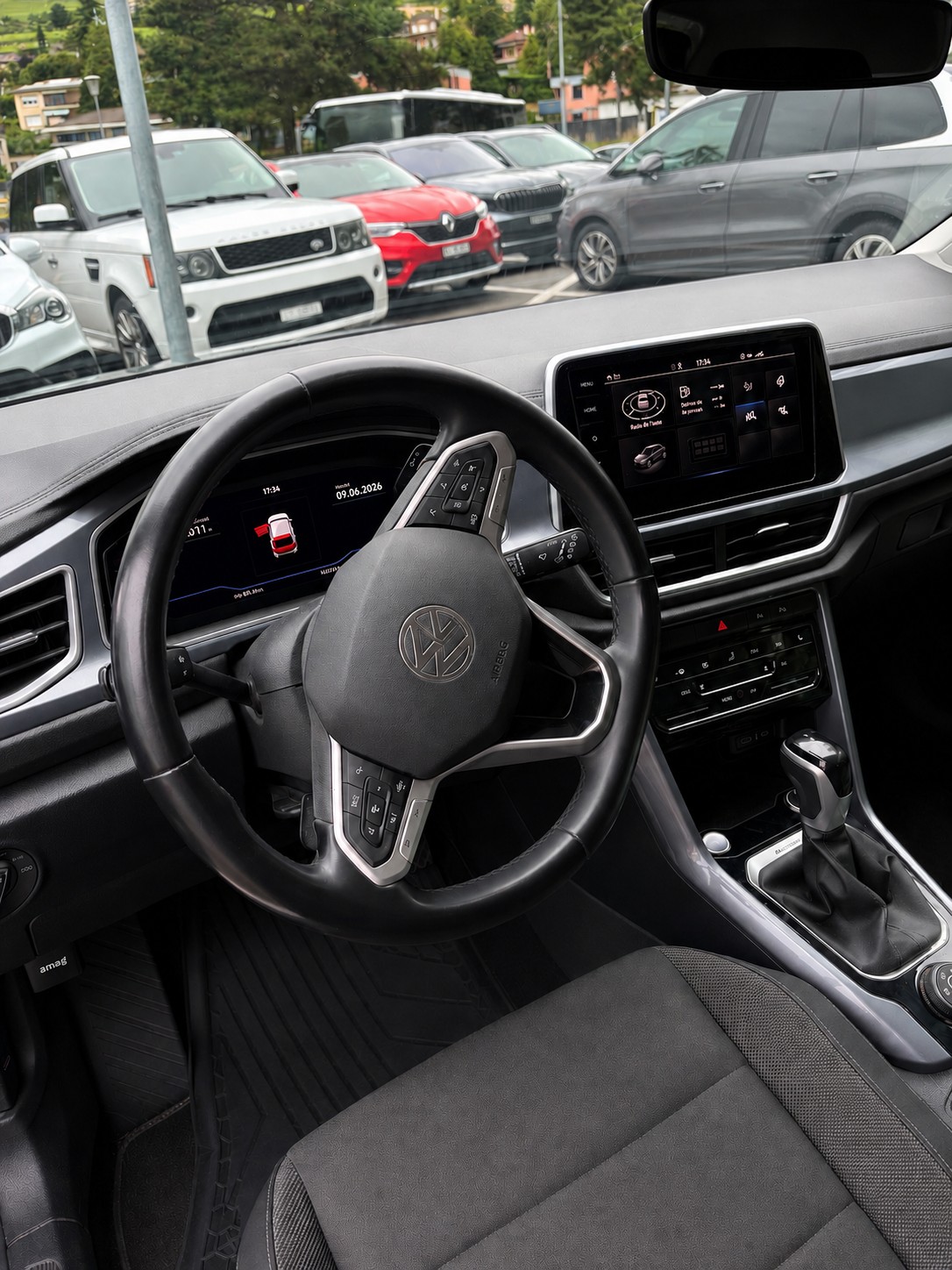 VW 2.0 TSI Style DSG 4motion-image-3
