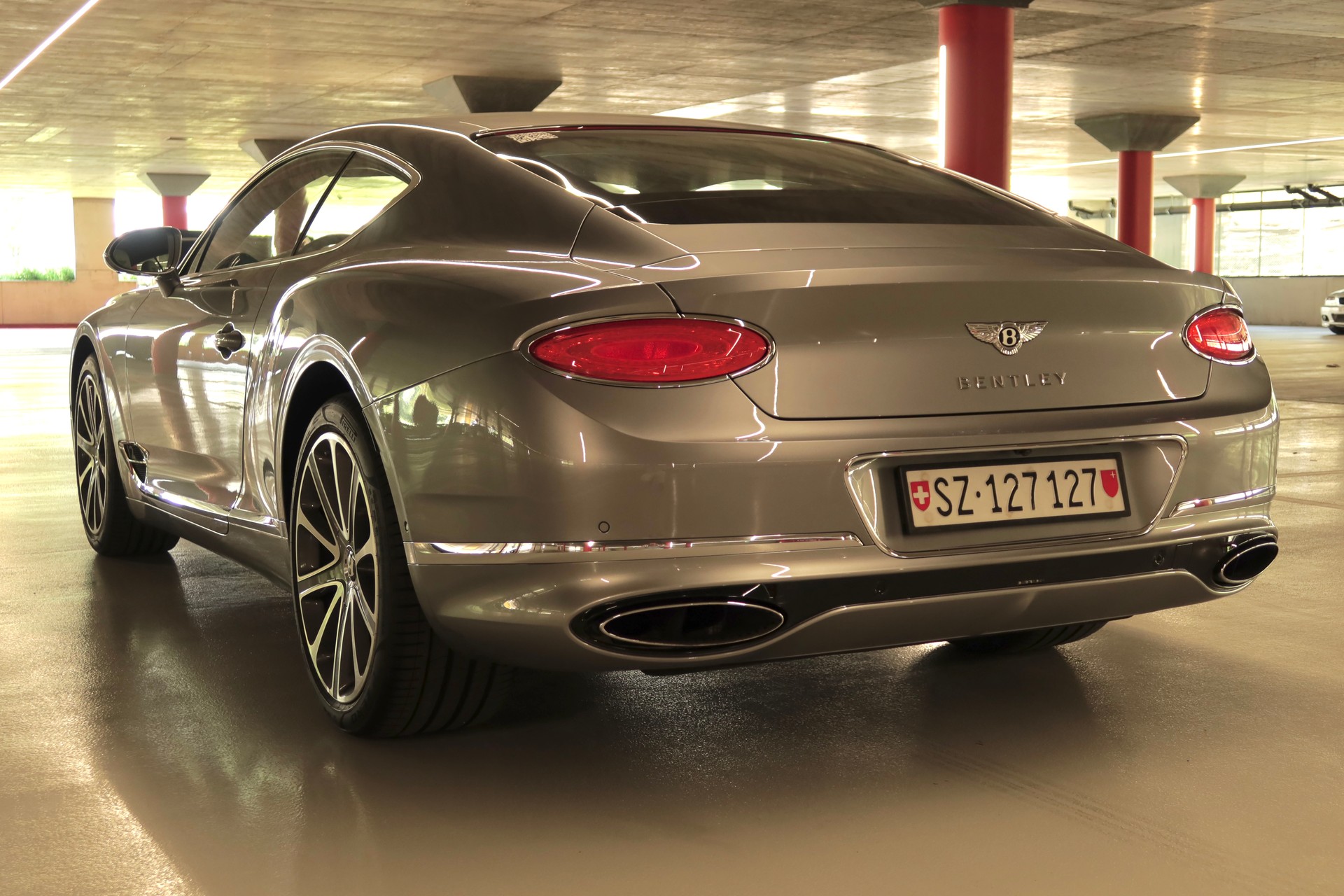 BENTLEY 6.0 W12-image-1