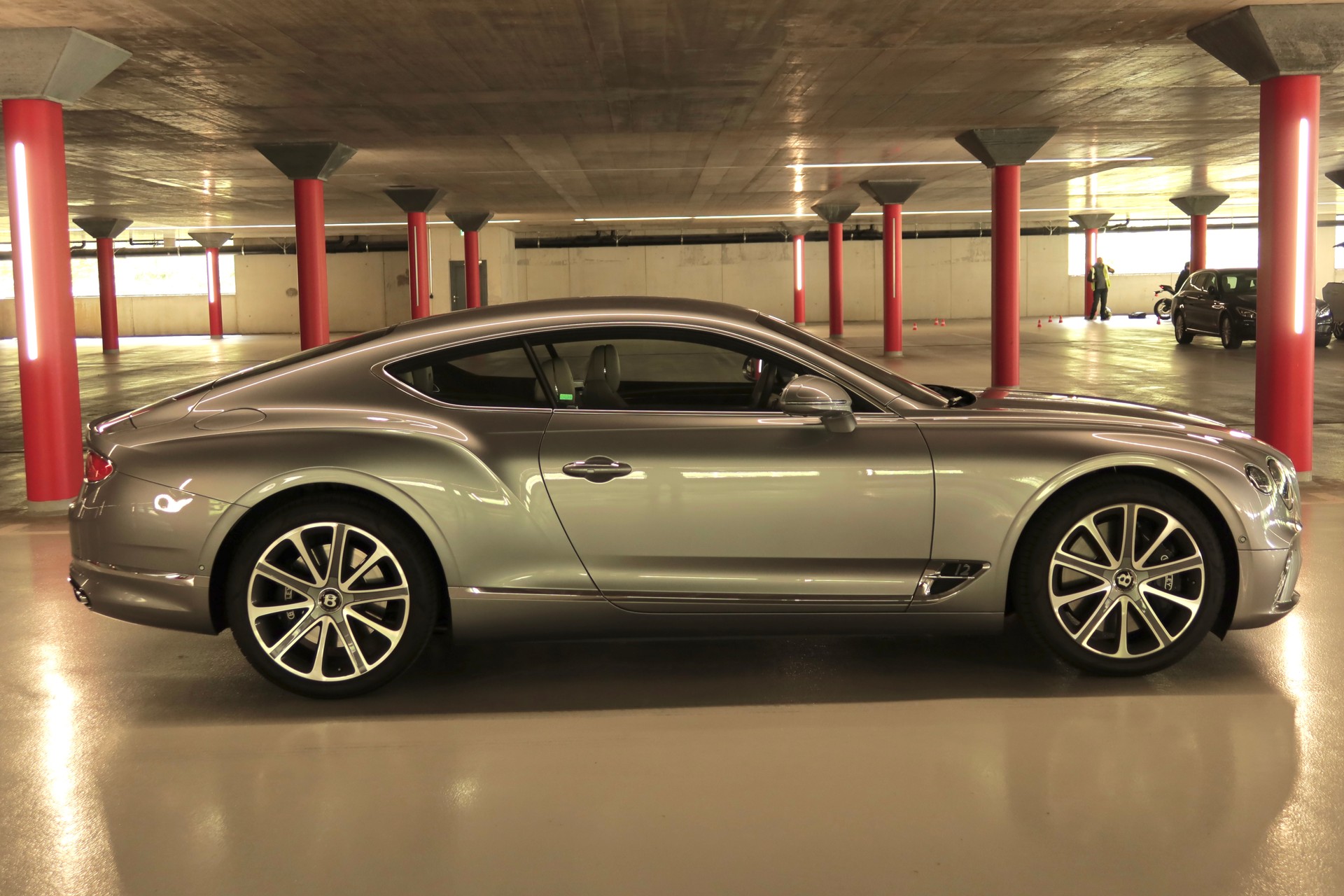 BENTLEY 6.0 W12-image-3