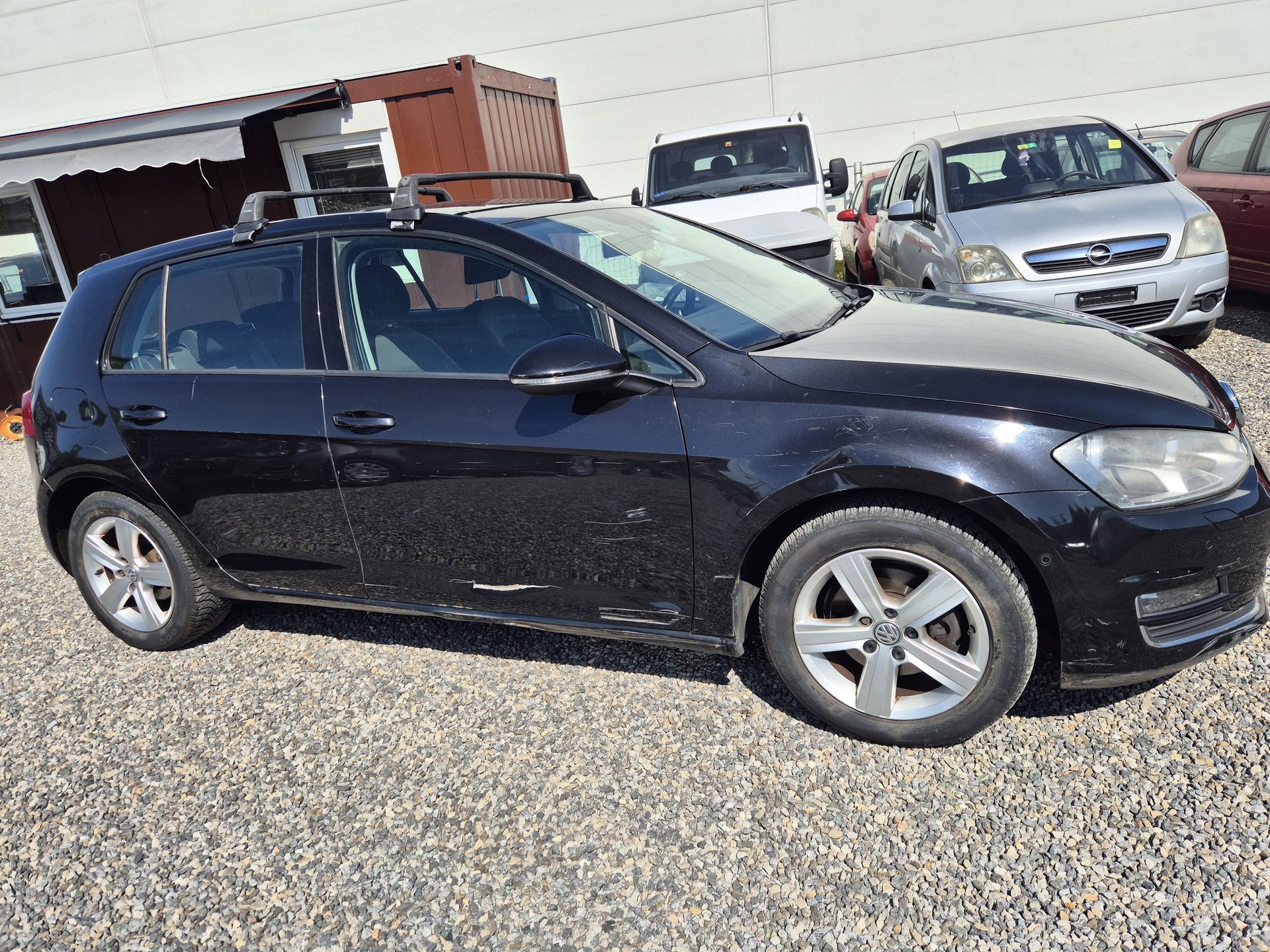 VW Golf 2.0 TDI Highline 4Motion-image-0