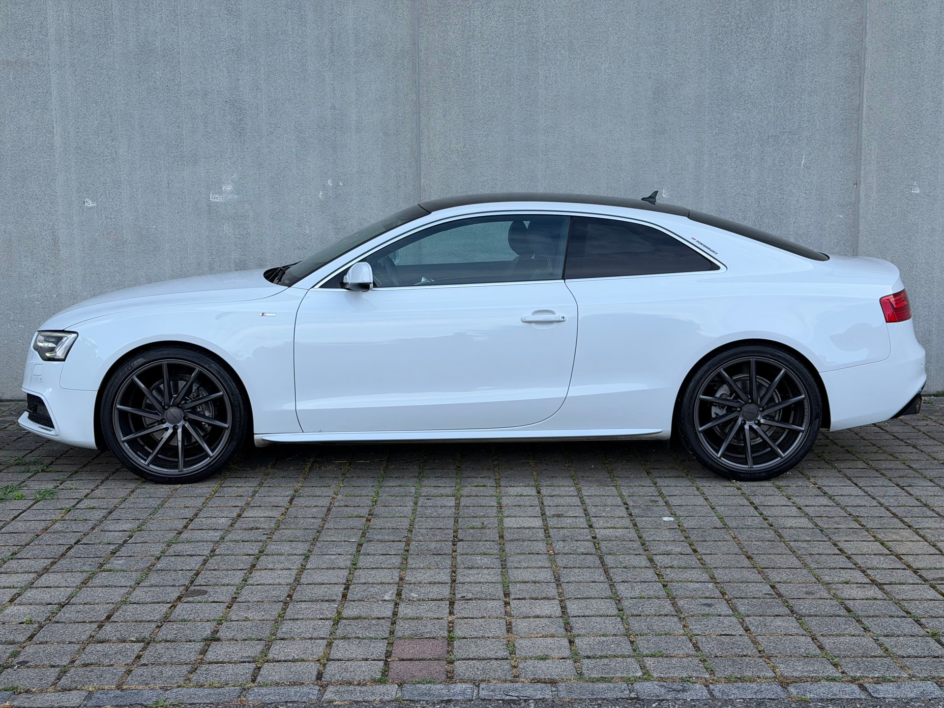 AUDI A5 Coupé 2.0 TFSI quattro S-tronic-image-2