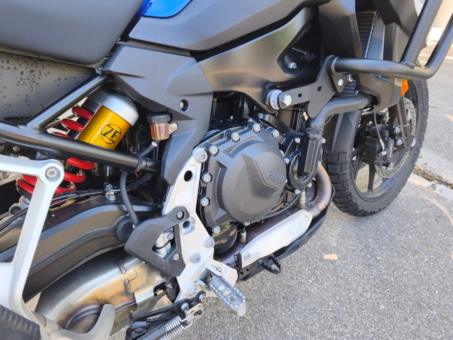 BMW F 800 GS-image-4