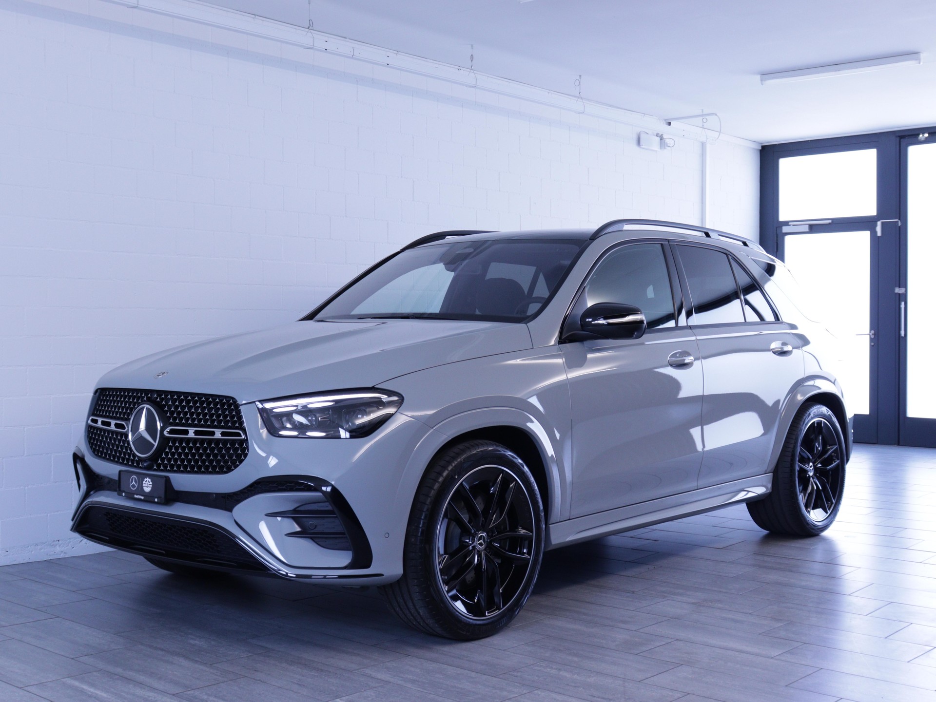 MERCEDES-BENZ GLE 450 d AMG Line 4matic-image-0