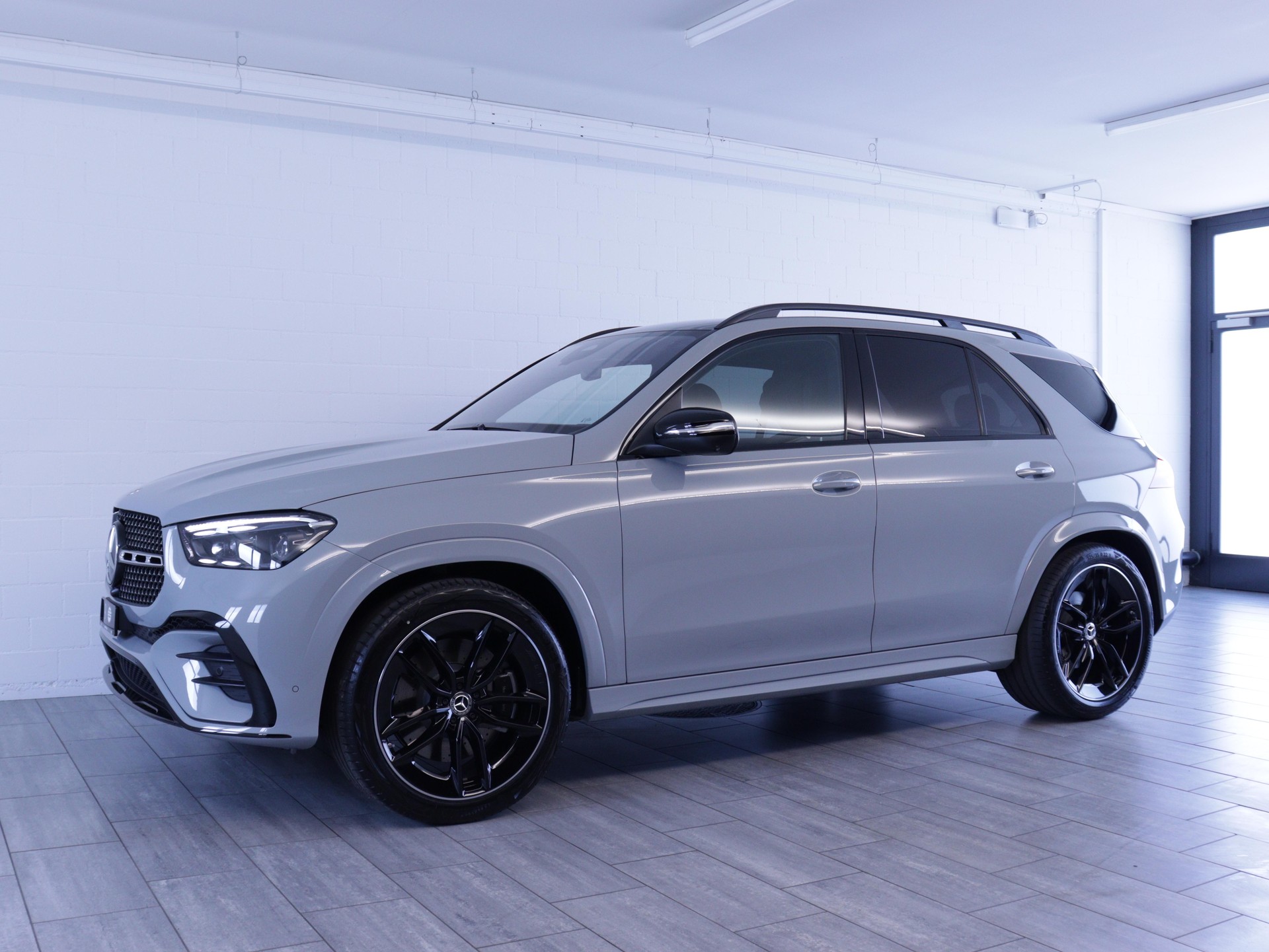 MERCEDES-BENZ GLE 450 d AMG Line 4matic-image-1