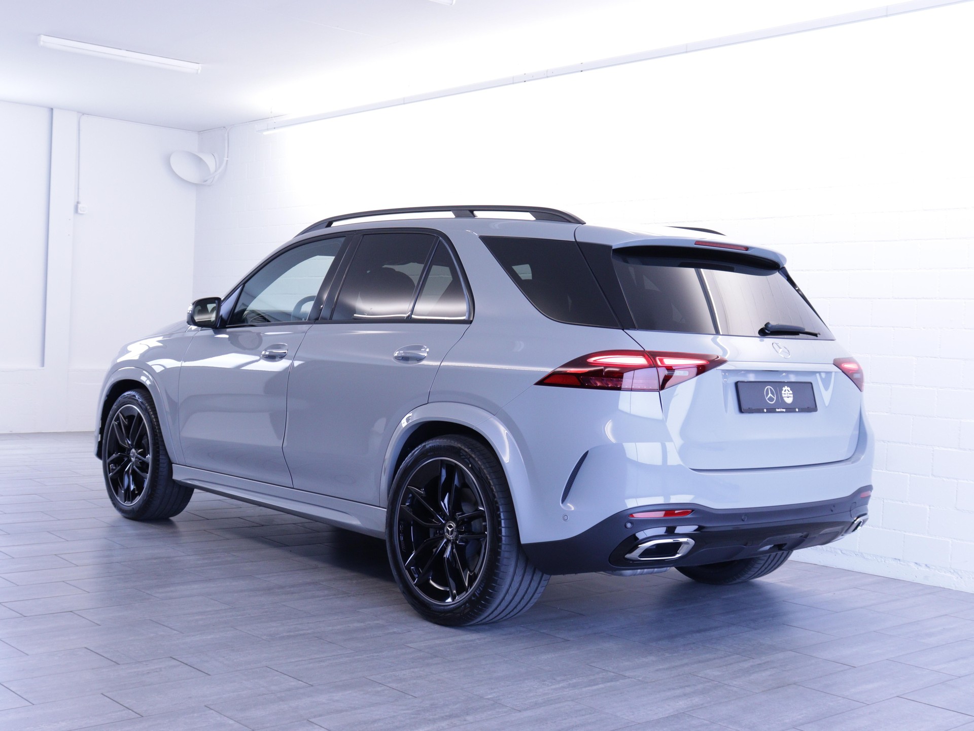 MERCEDES-BENZ GLE 450 d AMG Line 4matic-image-3