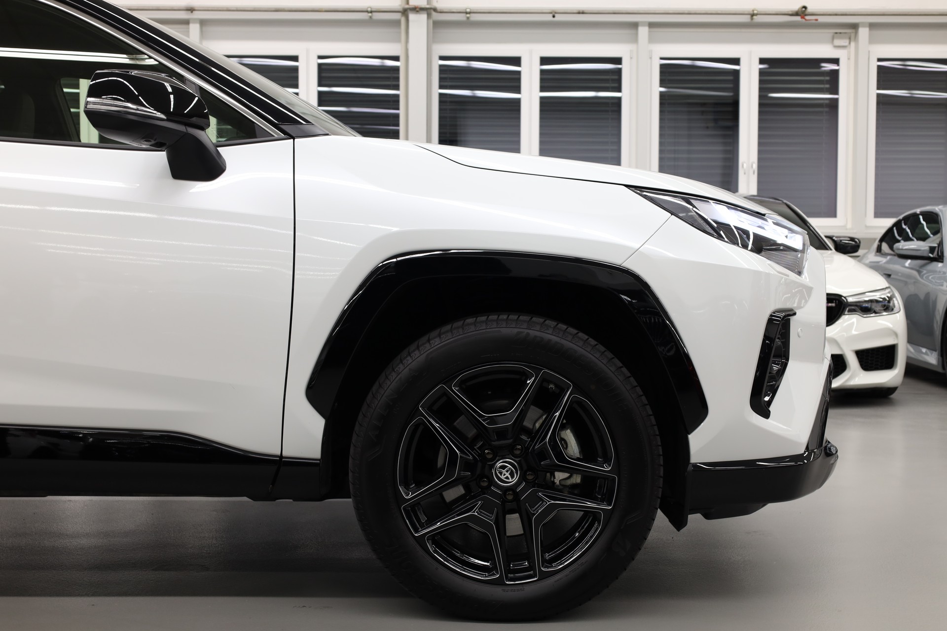 TOYOTA RAV-4 2.5 HEV GR Sport e-CVT 4WD-image-10