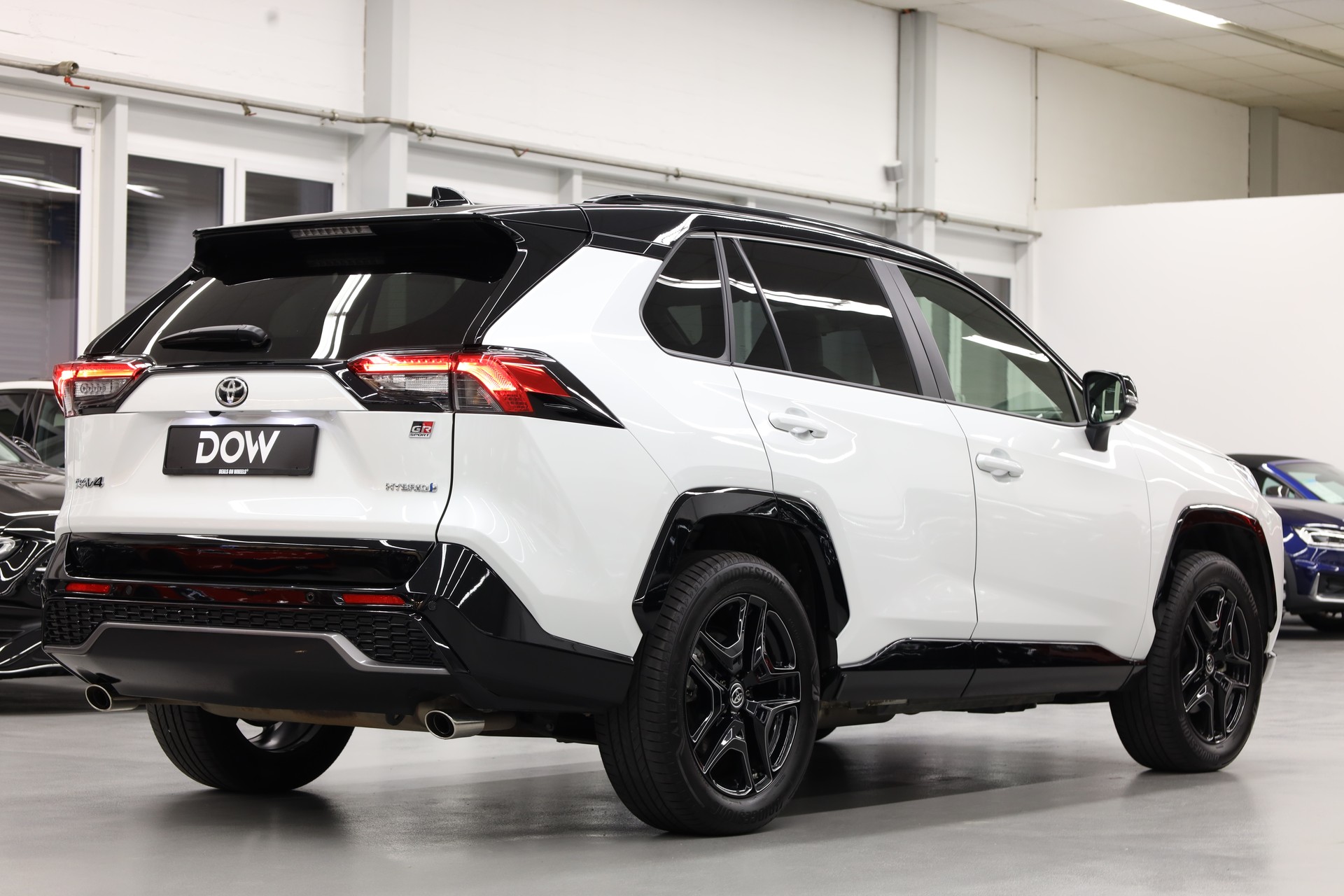 TOYOTA RAV-4 2.5 HEV GR Sport e-CVT 4WD-image-6