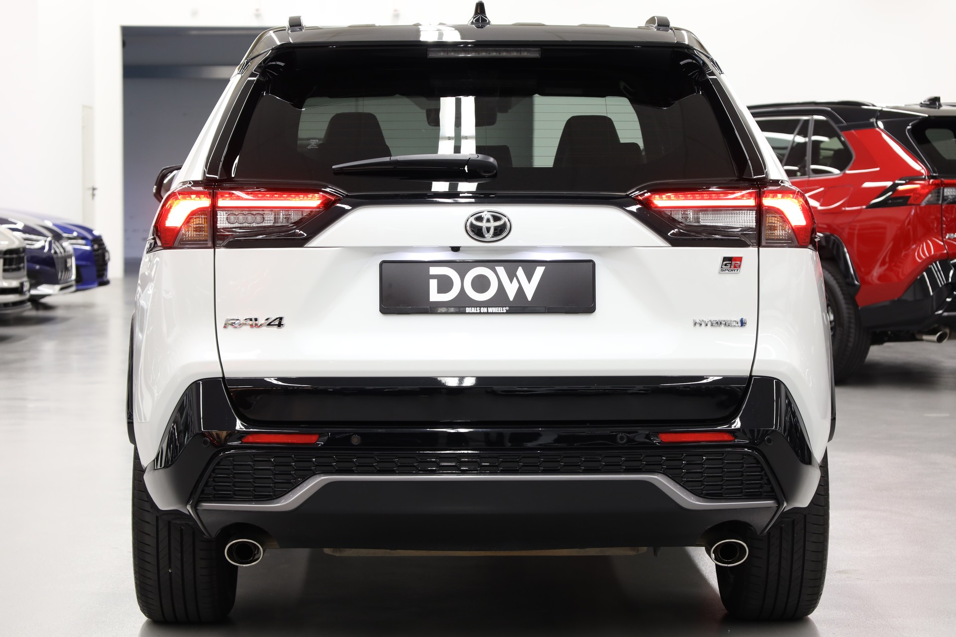 TOYOTA RAV-4 2.5 HEV GR Sport e-CVT 4WD-image-8