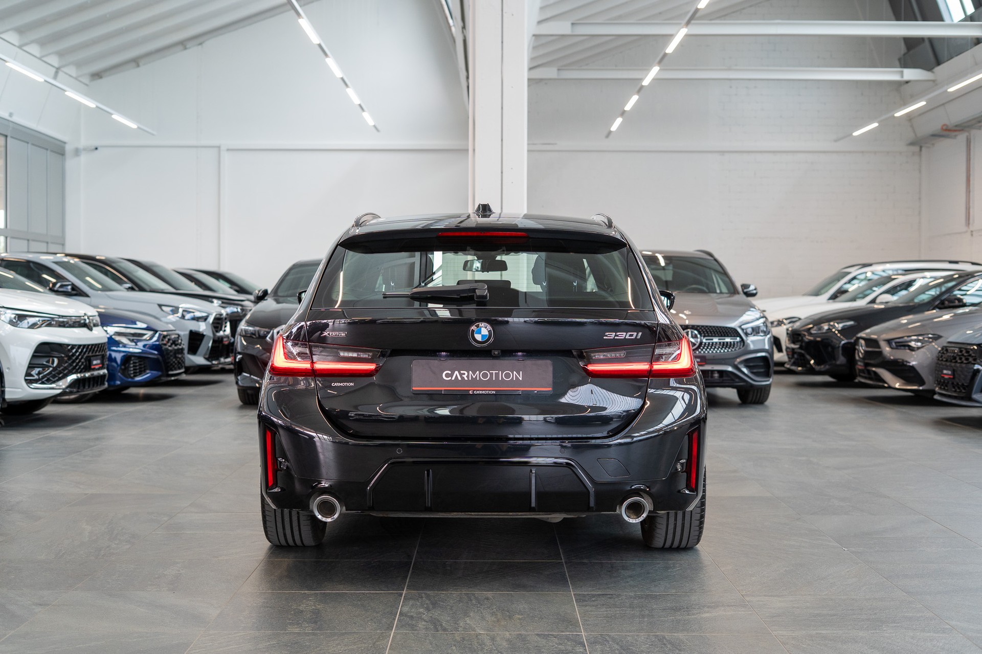 BMW 330i xDrive M Sport Touring / LCI / Rückfahrkamera / el.Heckklappe-image-4