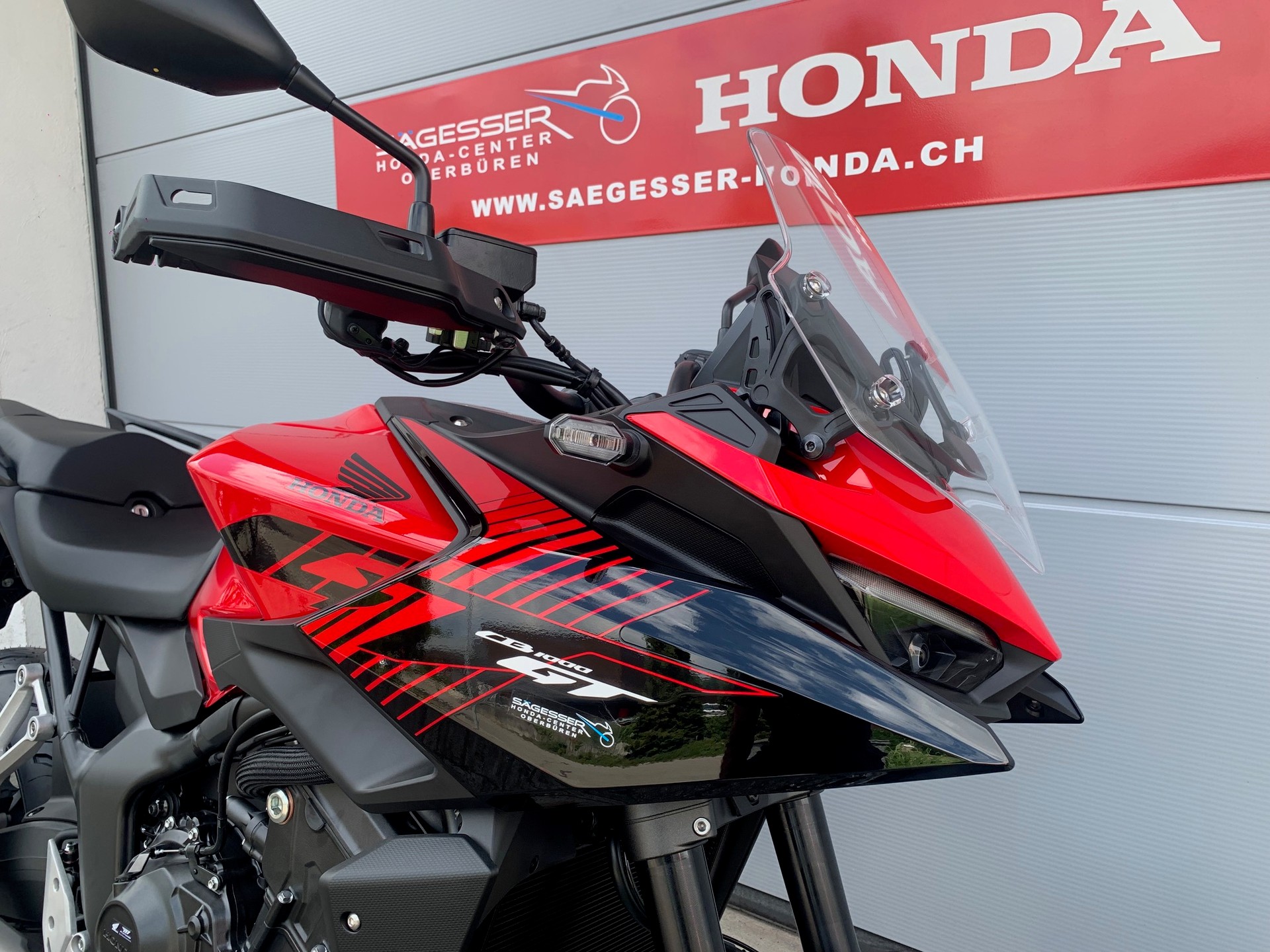 HONDA HONDA CB1000GT-showroom-element-1