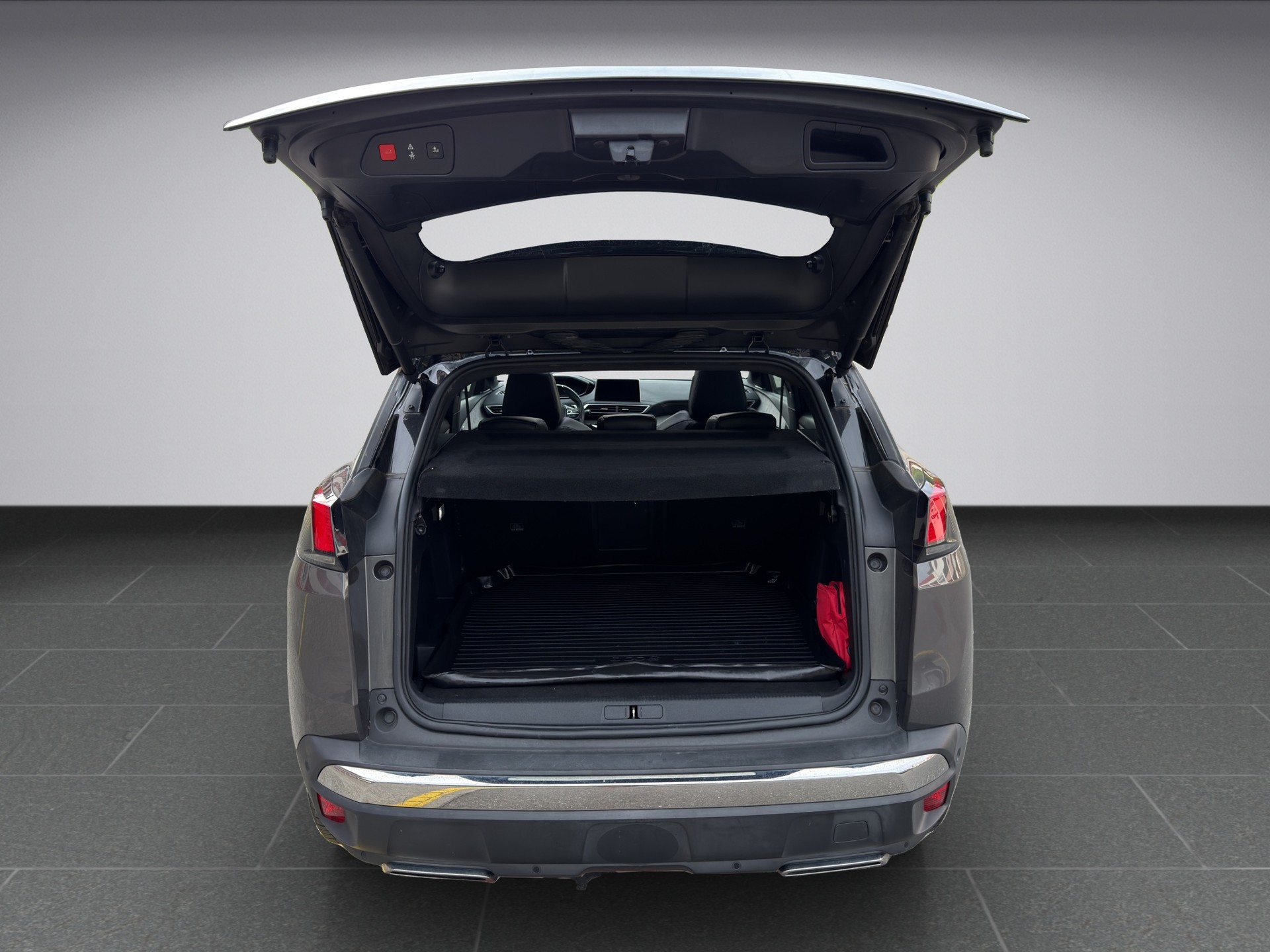 PEUGEOT 3008 2.0 BlueHDi GT EAT-image-15