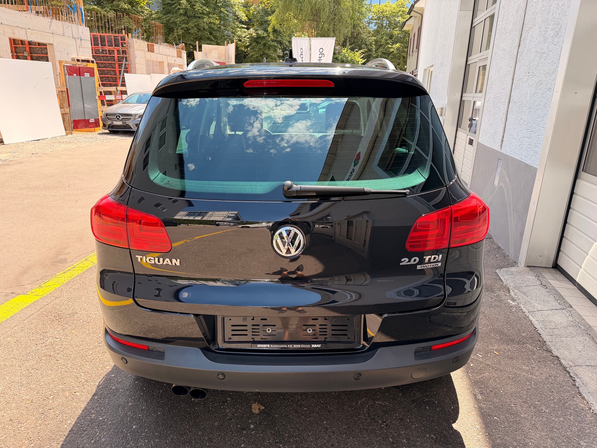 VW Tiguan 2.0 TDI BlueMotion Sport&Style 4Motion-image-6