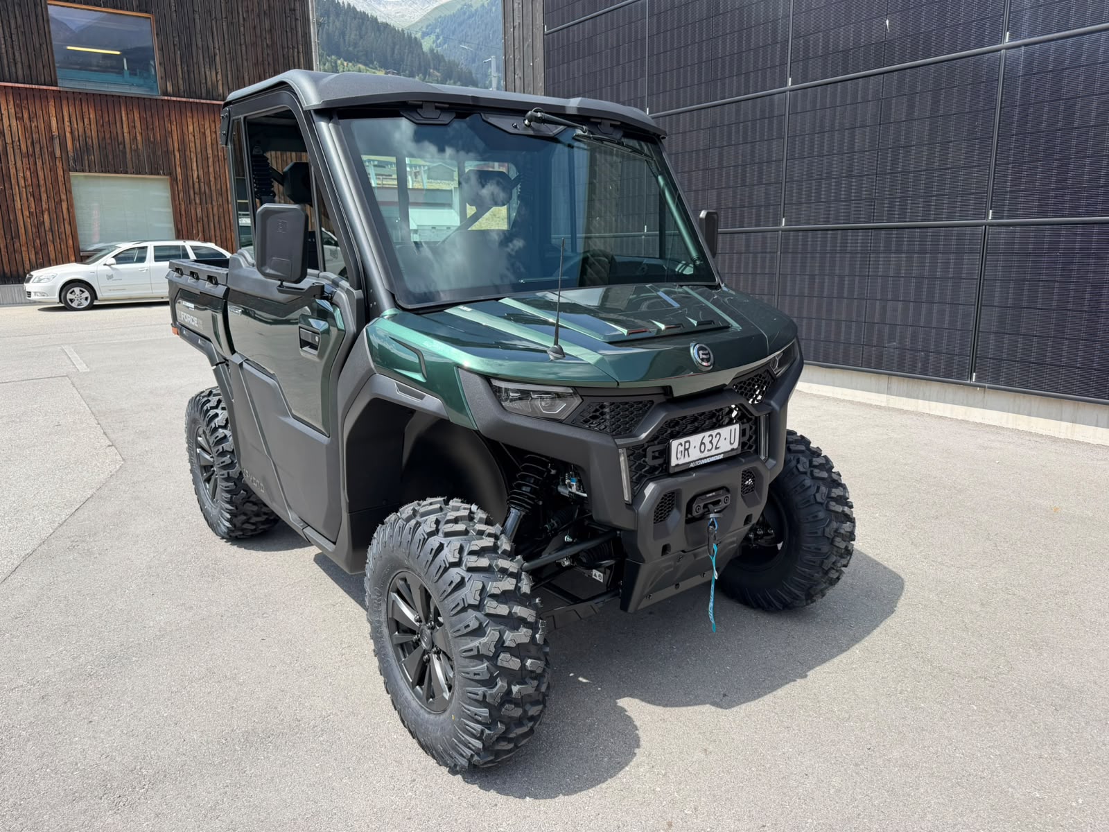 CF MOTO U10 Pro Highland