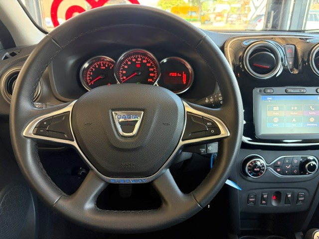 DACIA Sandero Tce 90 Stepway-image-4