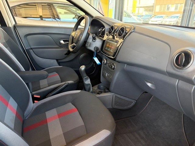 DACIA Sandero Tce 90 Stepway-image-6