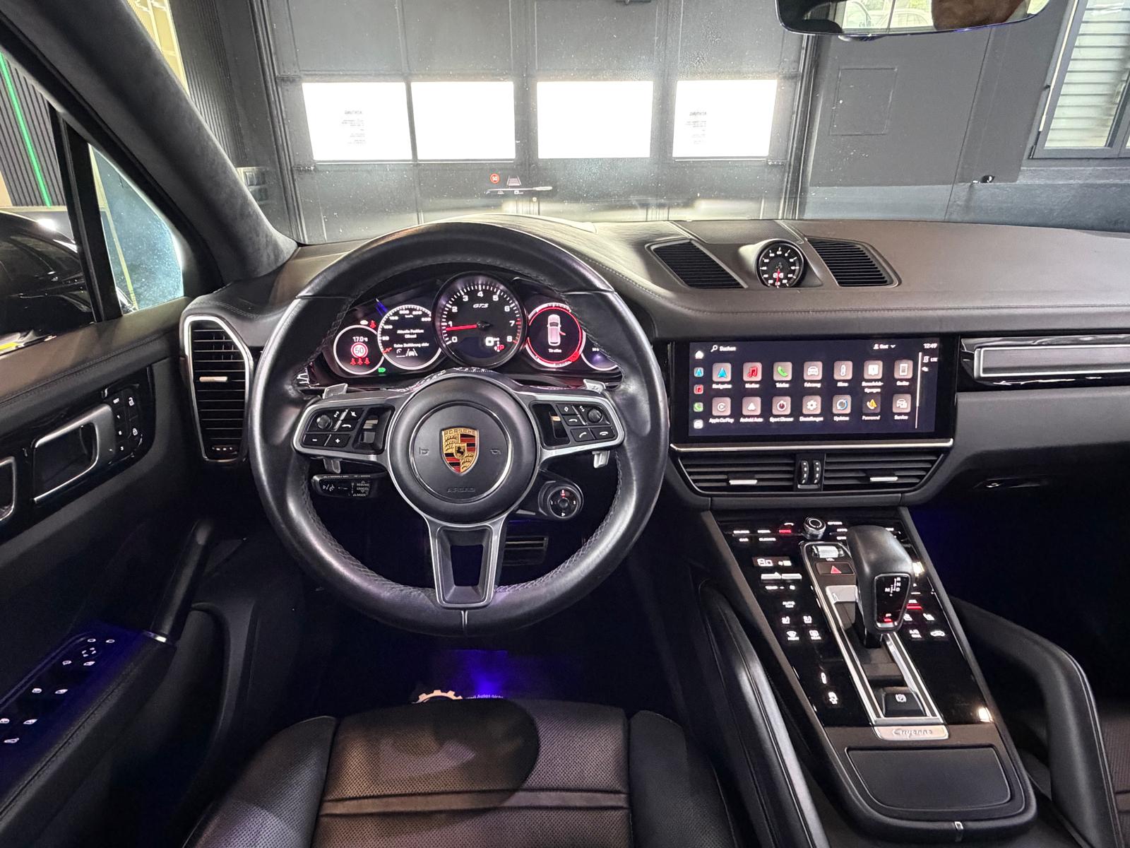 PORSCHE Cayenne 4.0 V8 GTS-image-13