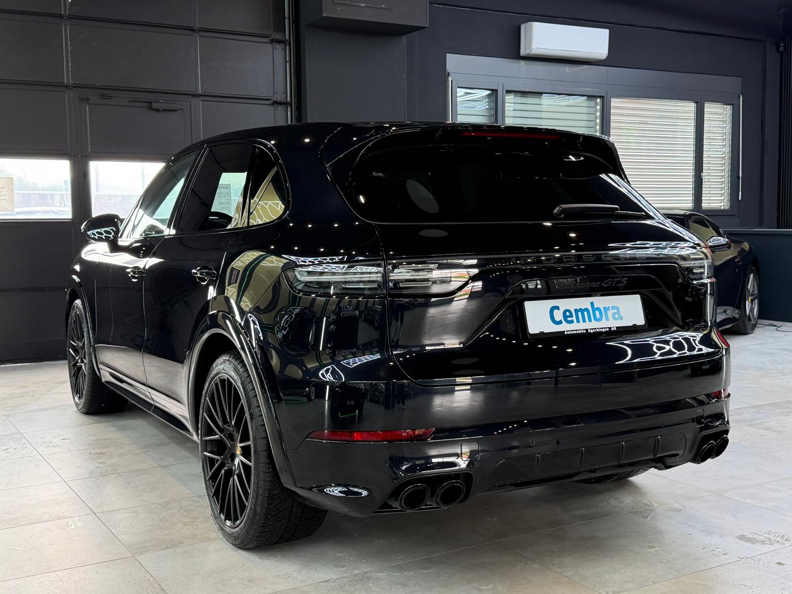 PORSCHE Cayenne 4.0 V8 GTS-image-6