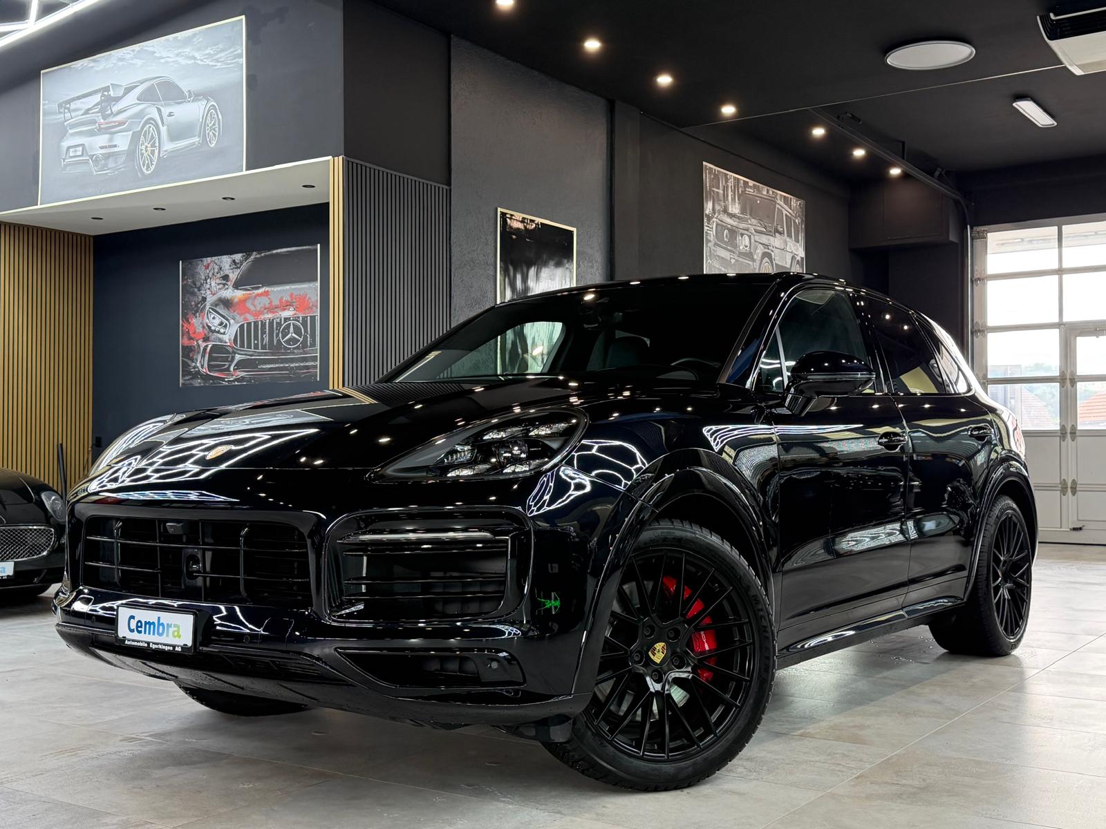 PORSCHE Cayenne 4.0 V8 GTS-image-0