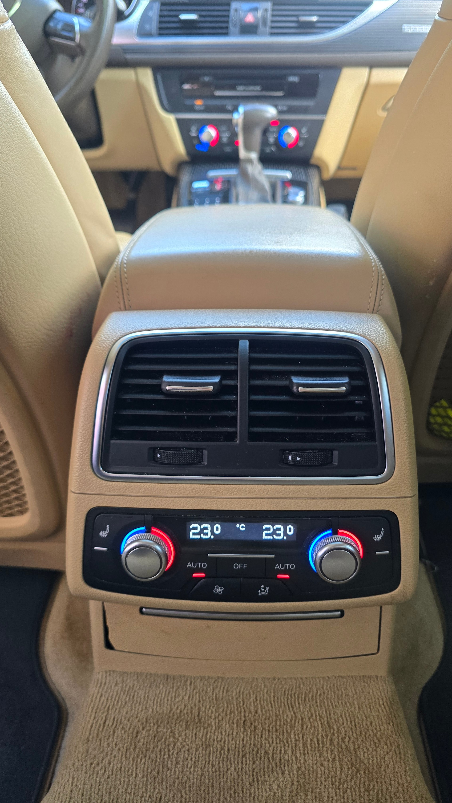 AUDI A6 Limousine 3.0 BiTDI V6 quattro tiptronic-image-13