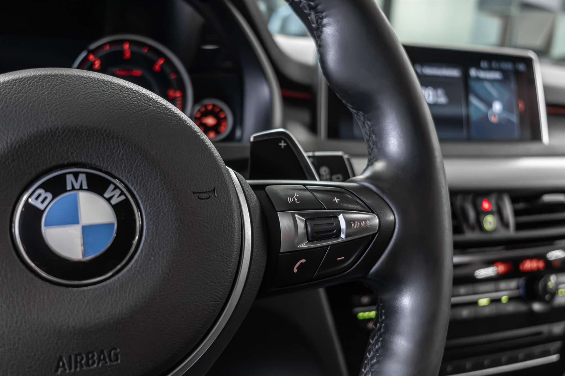 BMW X5 xDrive 30d M Sport Steptronic-image-9