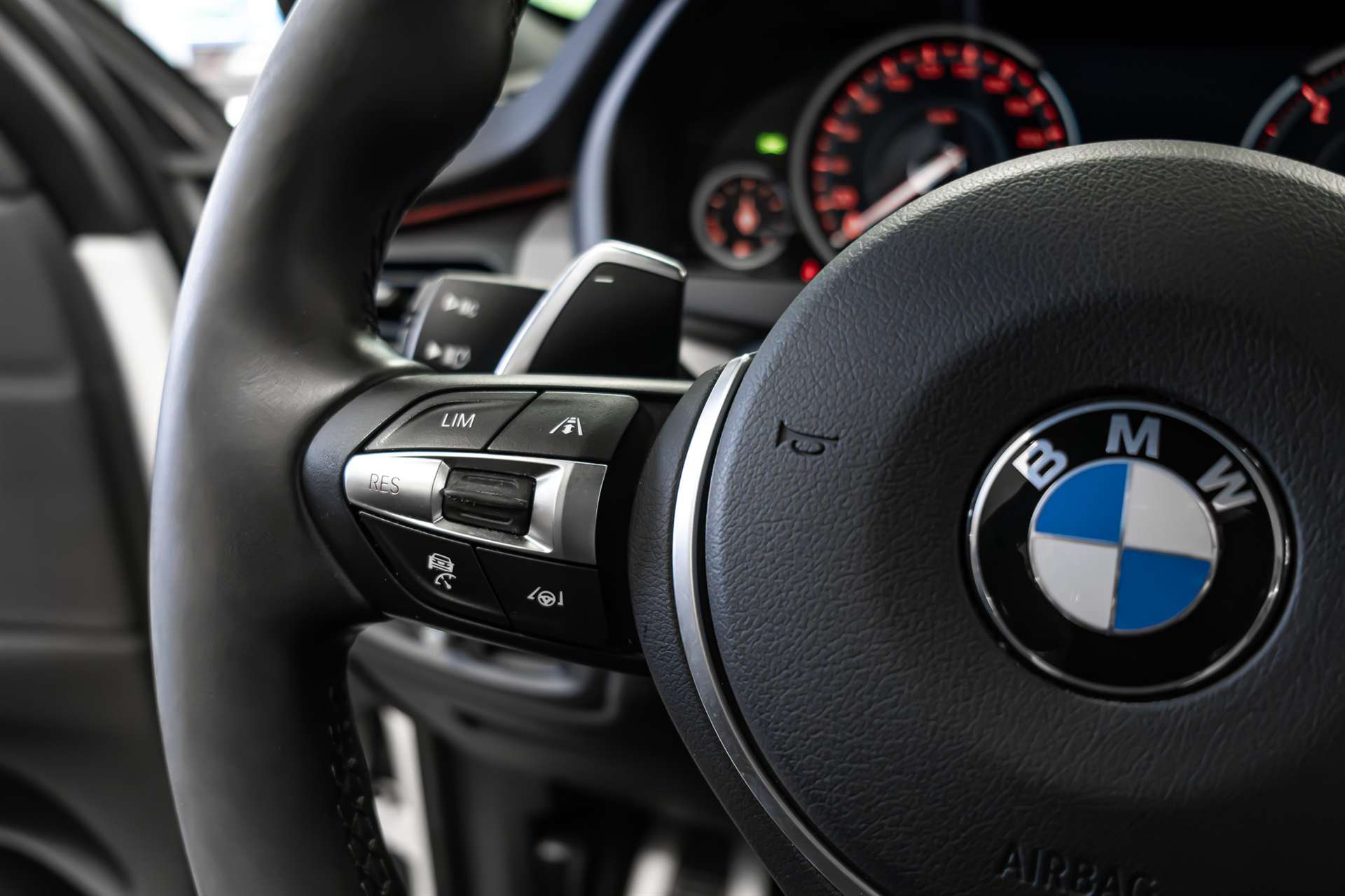BMW X5 xDrive 30d M Sport Steptronic-image-8