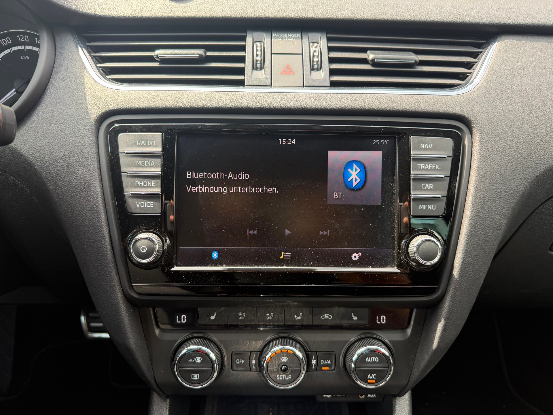 SKODA Octavia Combi 2.0 TSI RS DSG-image-10