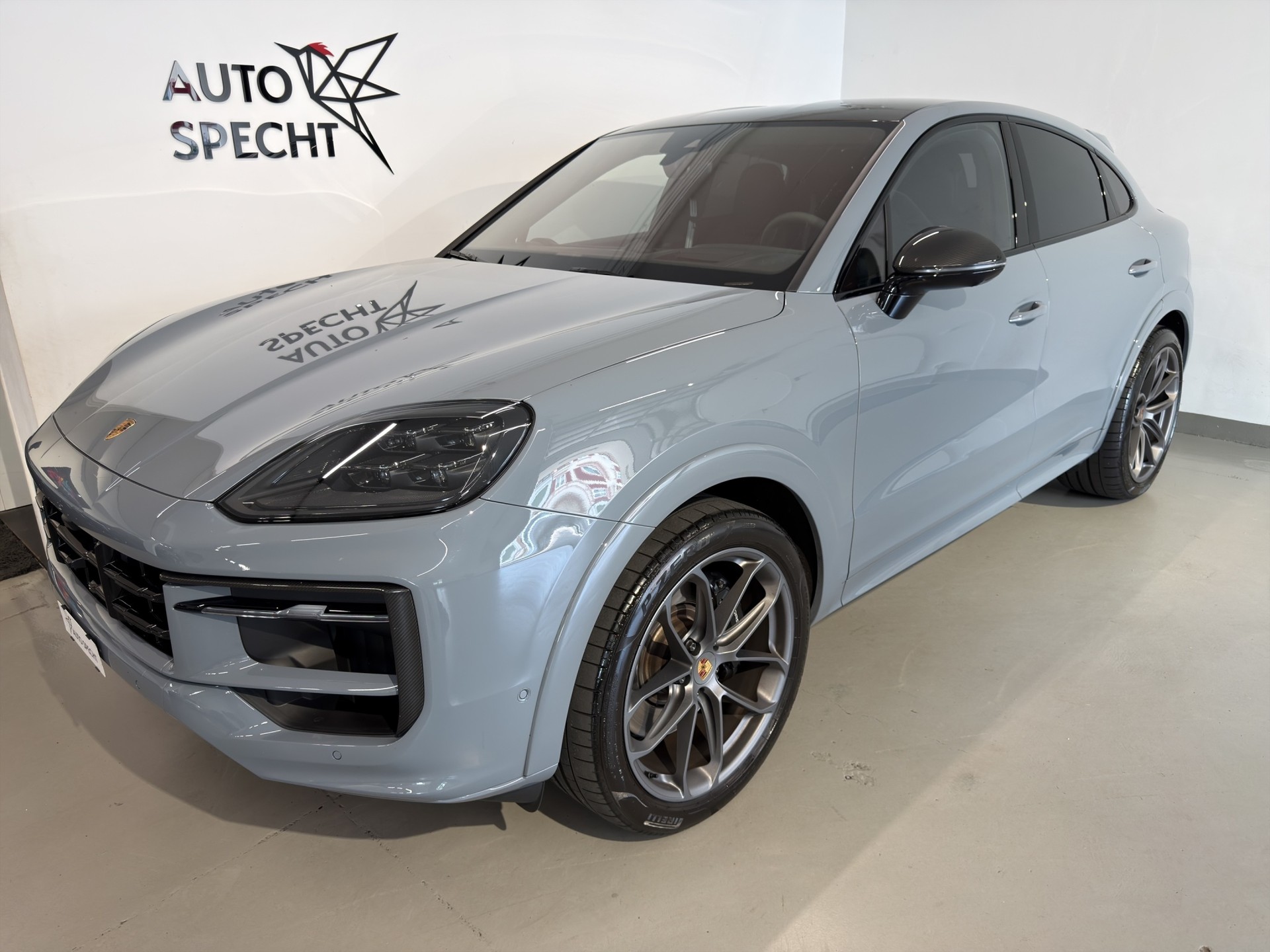PORSCHE Cayenne Coupé GTS Tiptronic-image-1