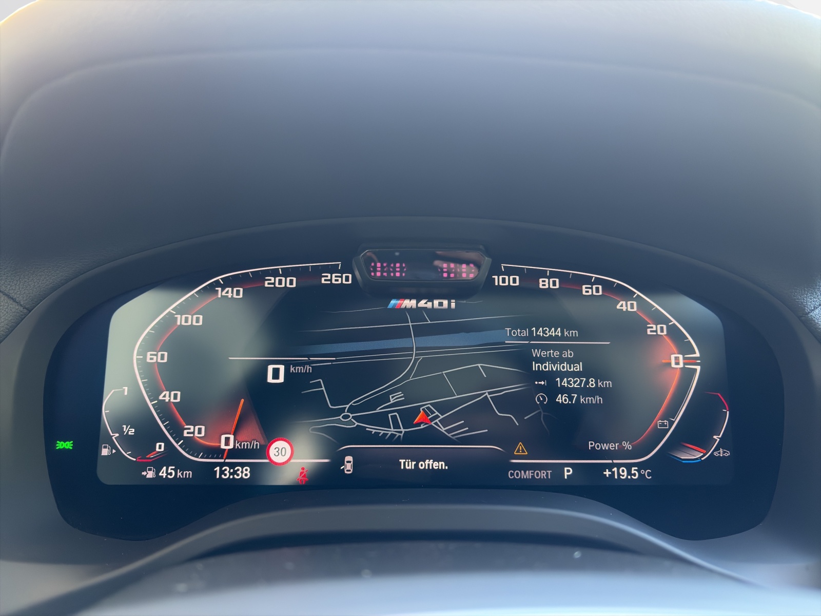BMW X3 M40i xDrive-image-12