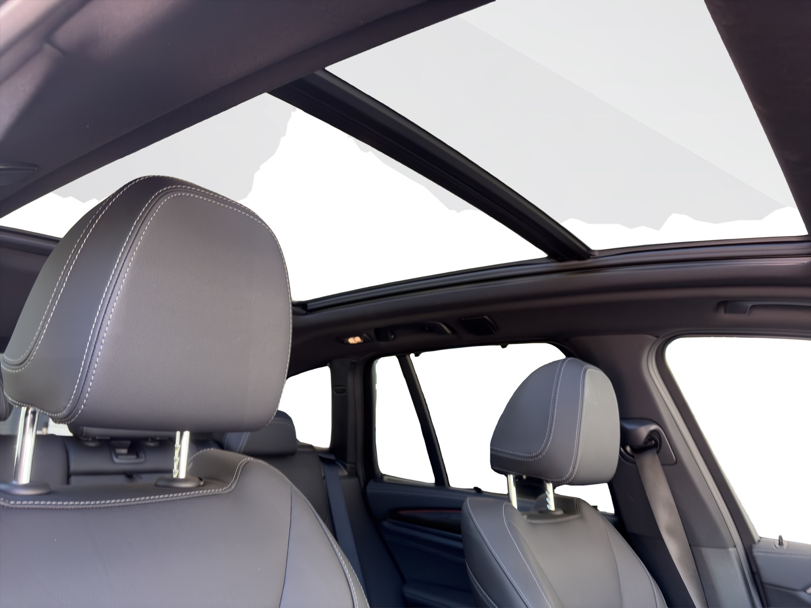 BMW X3 M40i xDrive-image-15