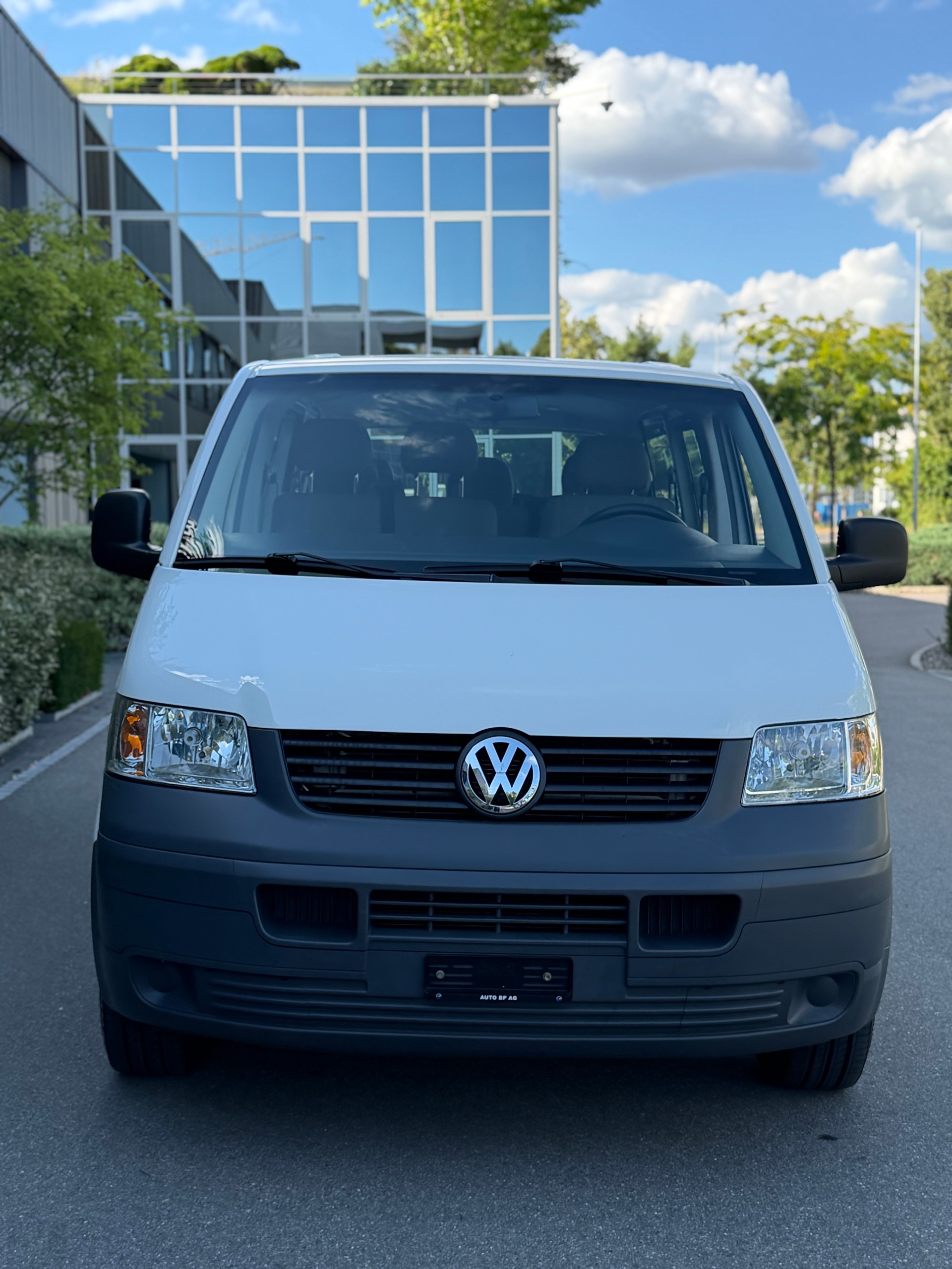 VW T5 2.5 TDI PD 4MOTION-image-1