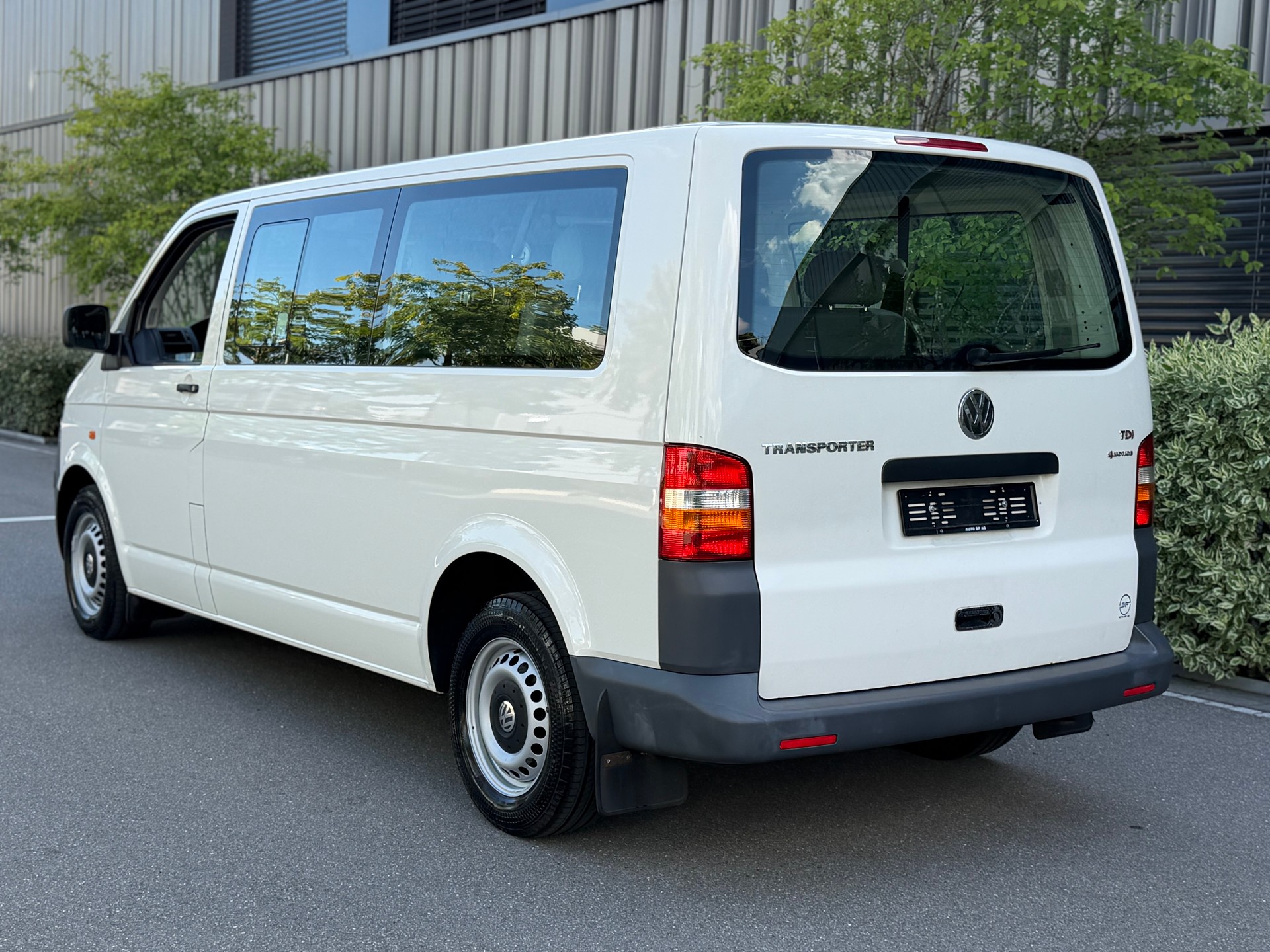 VW T5 2.5 TDI PD 4MOTION-image-5