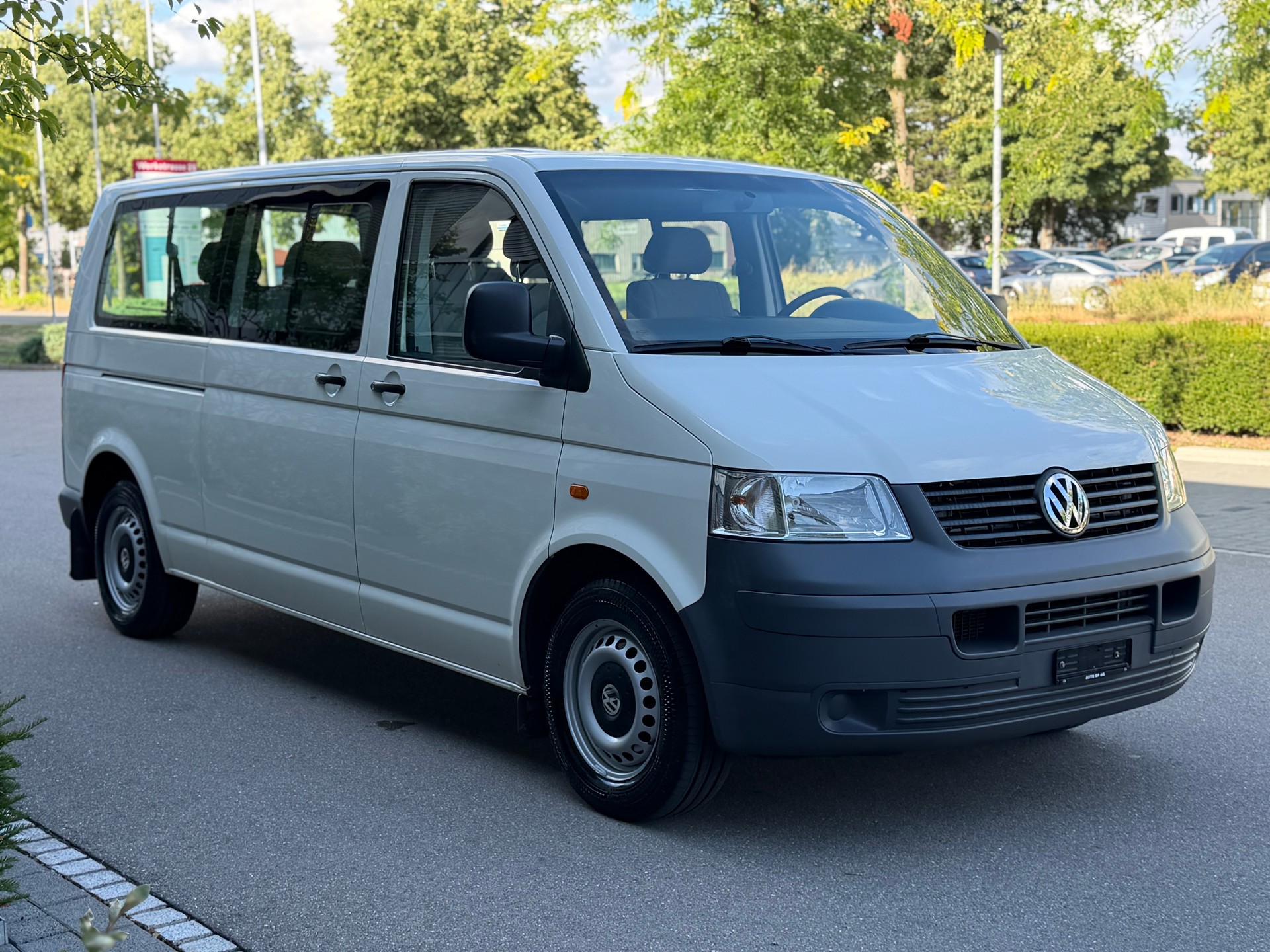VW T5 2.5 TDI PD 4MOTION-image-2