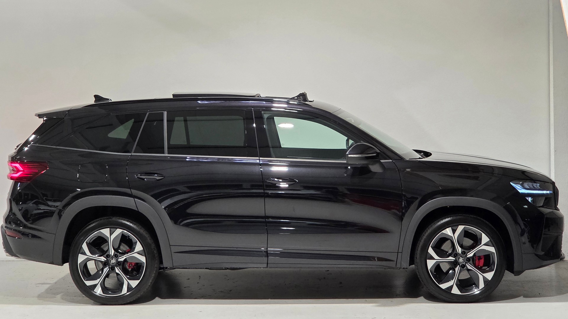 SKODA Kodiaq 2.0 TSI RS 4x4-image-29
