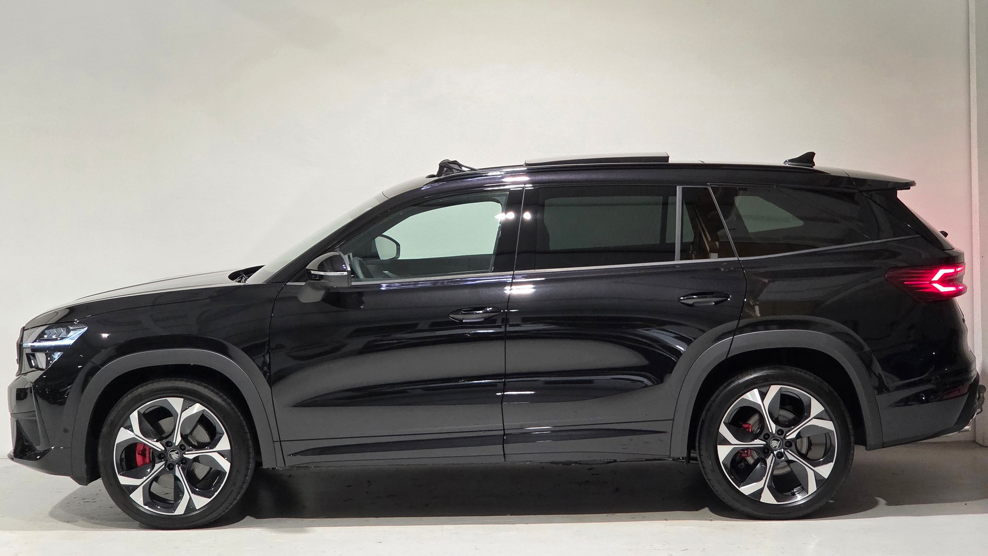 SKODA Kodiaq 2.0 TSI RS 4x4-image-1
