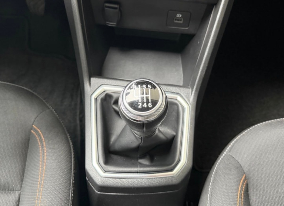 DACIA Sandero Stepway TCe 90 Comfort-image-13