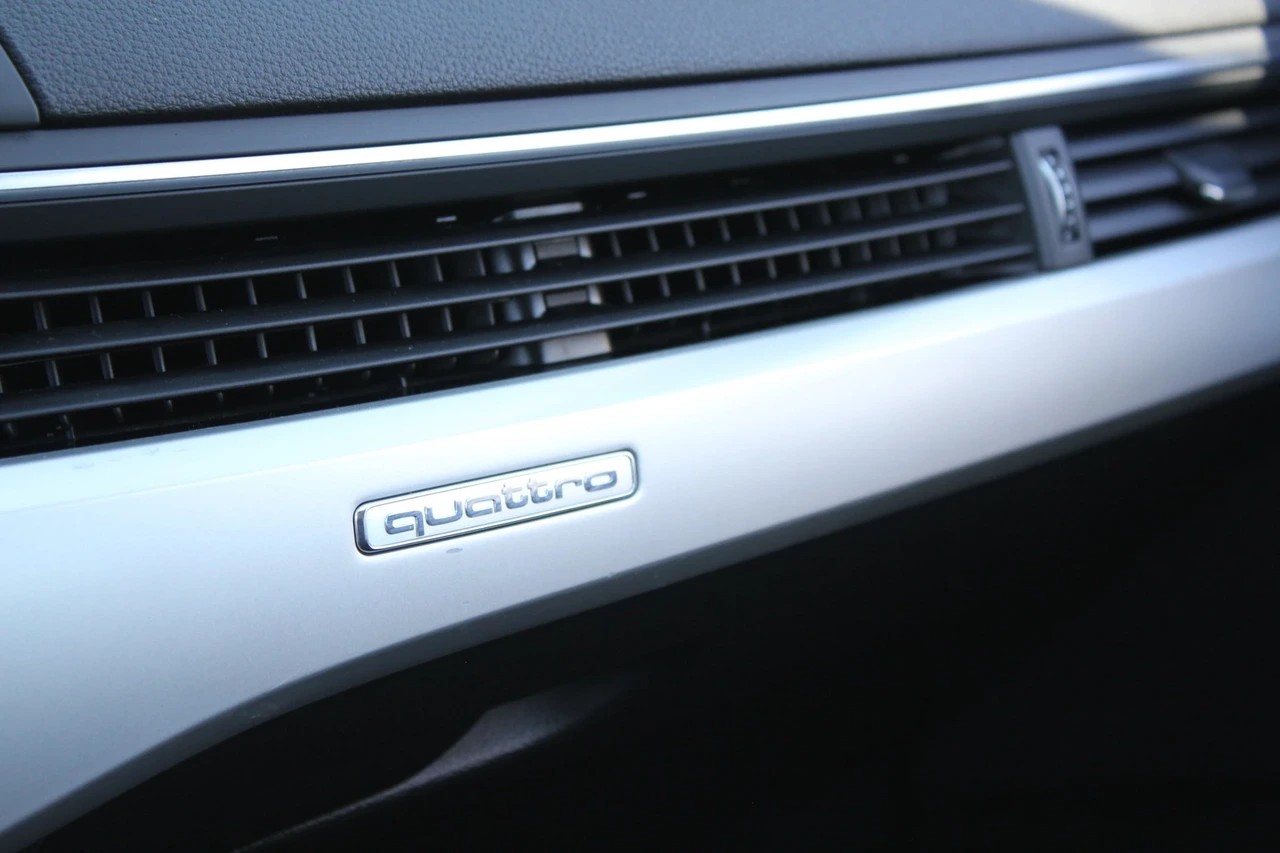 AUDI A4 Avant 2.0 TDI Sport S-tronic-image-13
