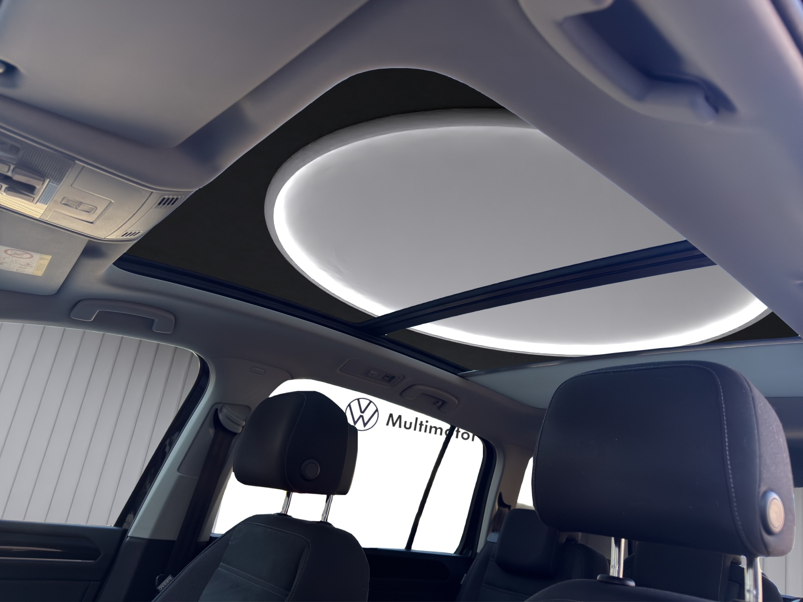 VW Touran 1.4 TSI BlueMotion Technology Highline DSG-image-12