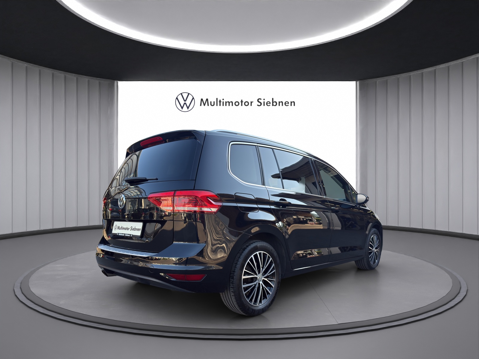 VW Touran 1.4 TSI BlueMotion Technology Highline DSG-image-4