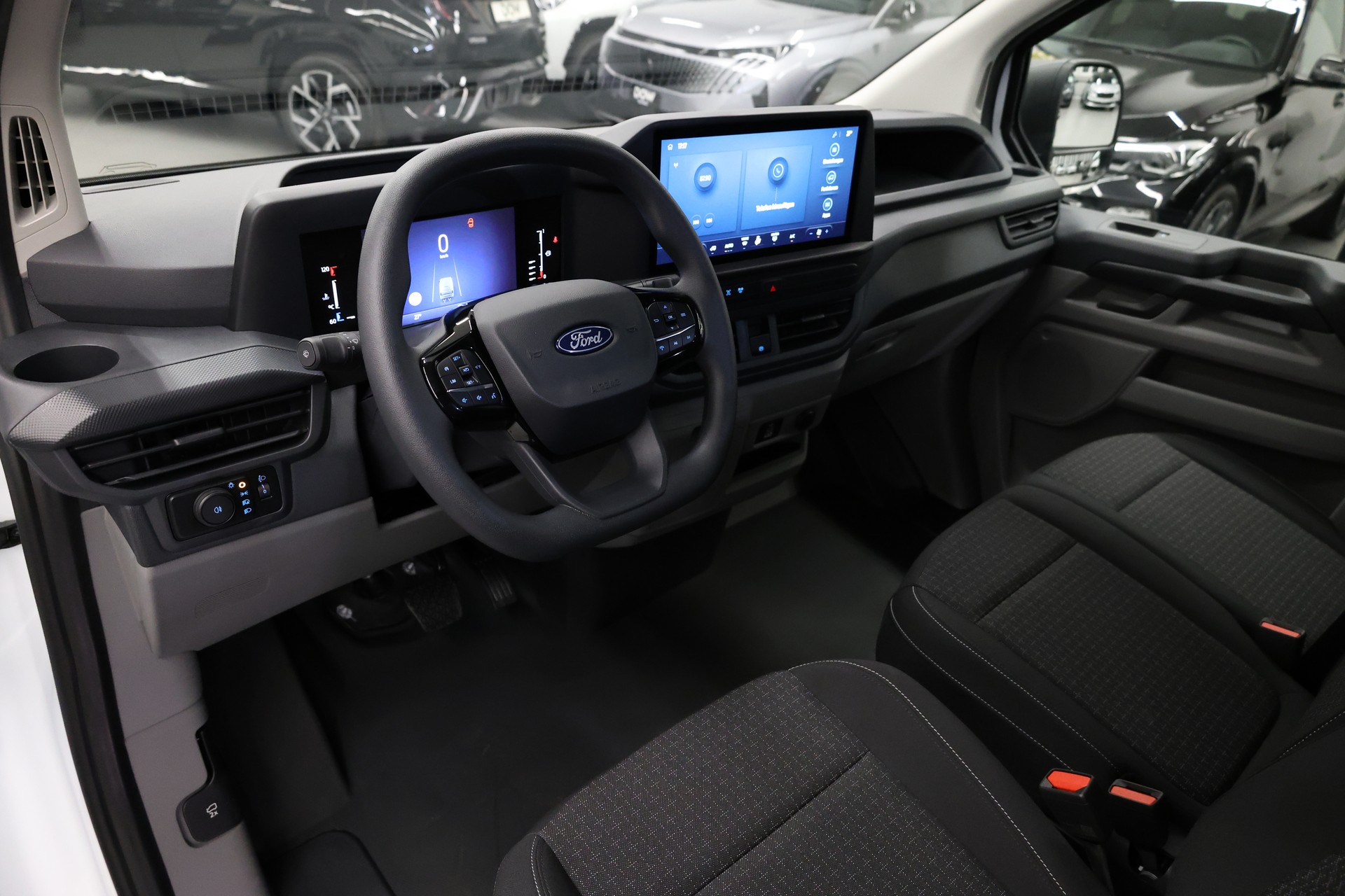 FORD Transit Custom Van 320 L1 2.0 EcoBlue 136 Trend 4x4-image-18