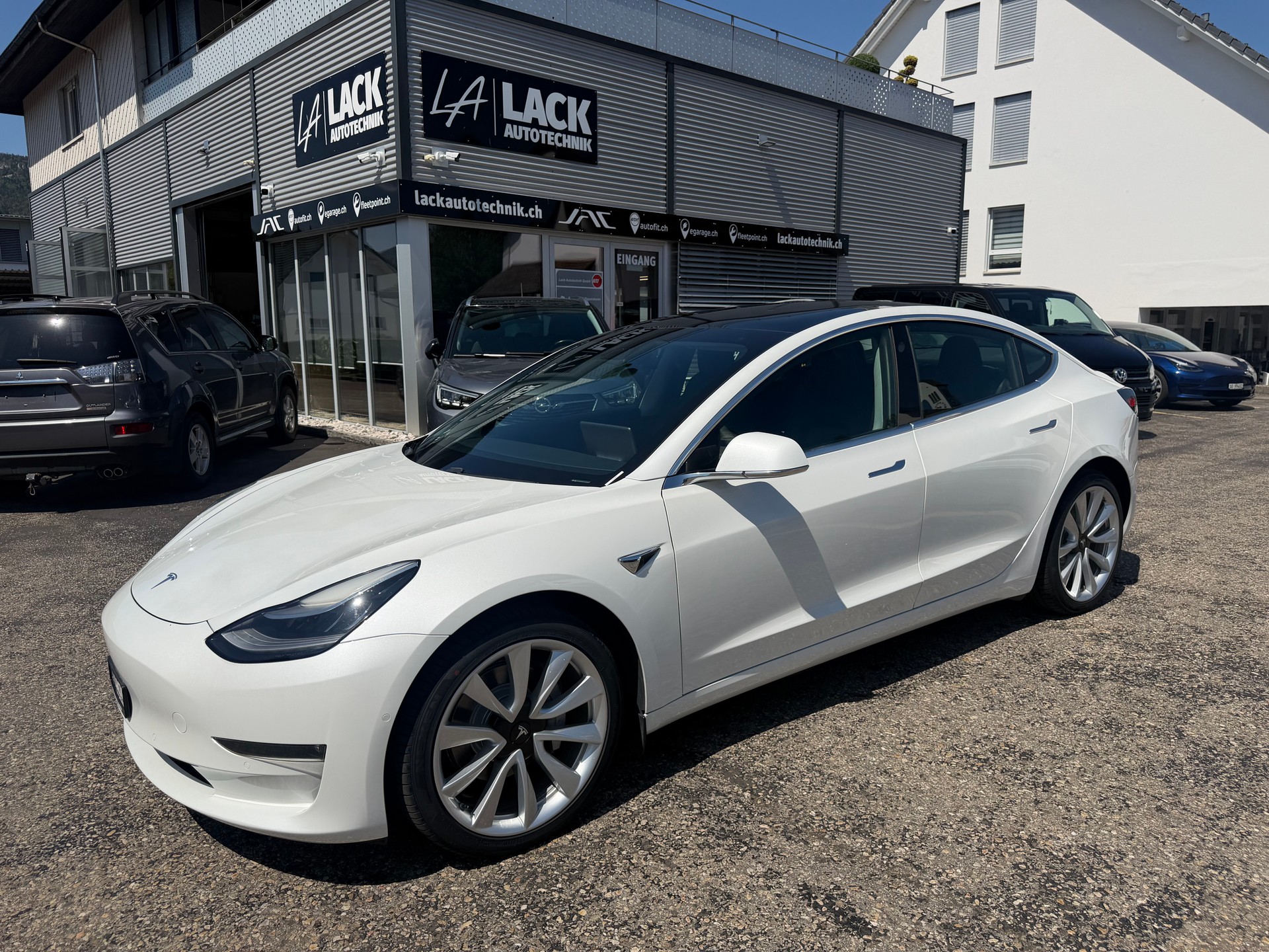 TESLA Model 3 Long Range Dual Motor AWD-image-0