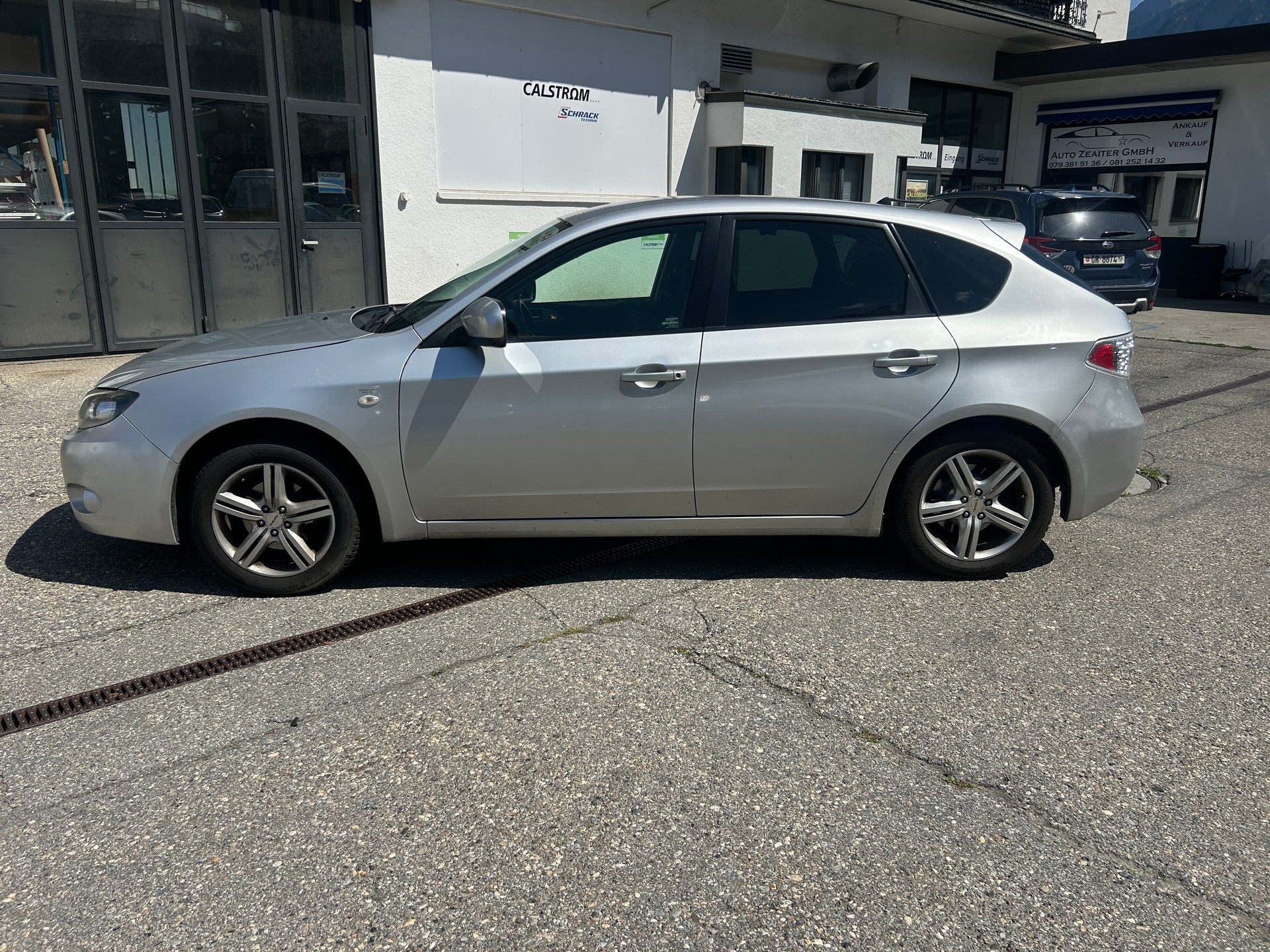 SUBARU Impreza 2.0R Swiss Automatic-image-2